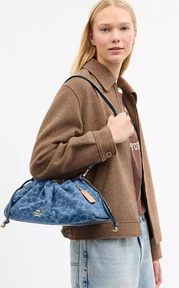 Coach outlet 

#LTKSaleAlert #LTKootd #LTKSeasonal