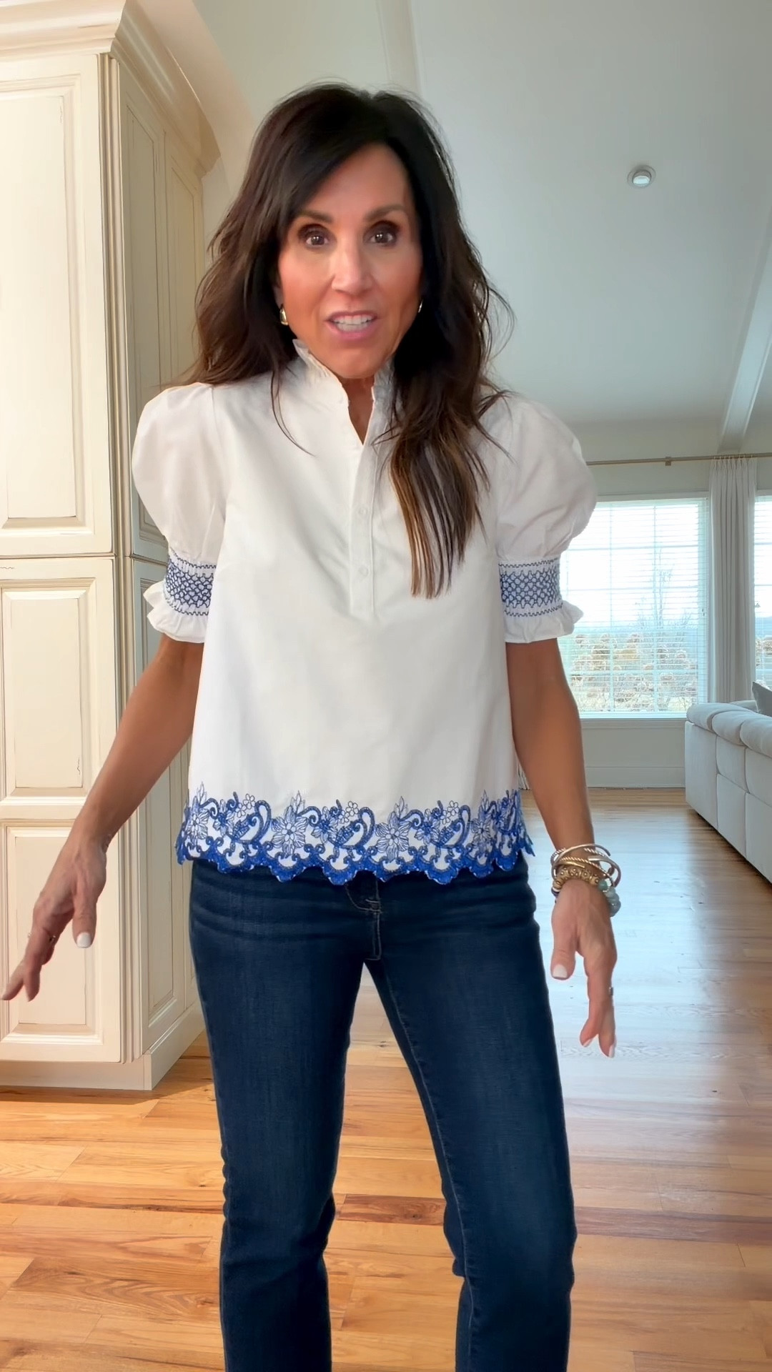 Spring collection from AVARA.

CYNDI15 for 15% off first time orders.

Top - small 
Denim - 27

 #avaraista @shopavara 

#LTKOver40 #LTKSeasonal