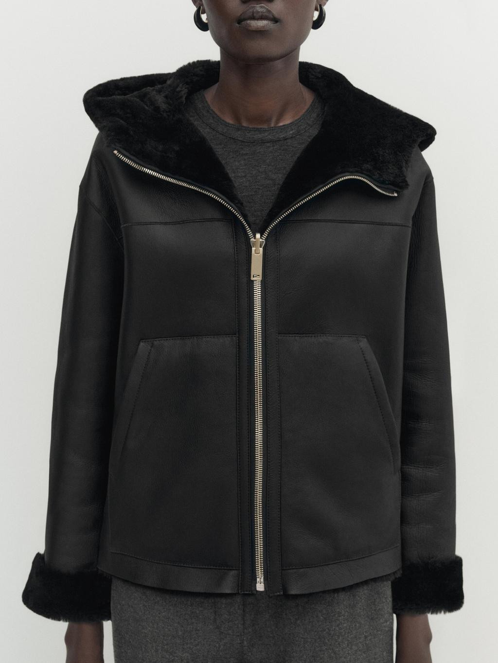 Short mouton coat with hood | Massimo Dutti UK