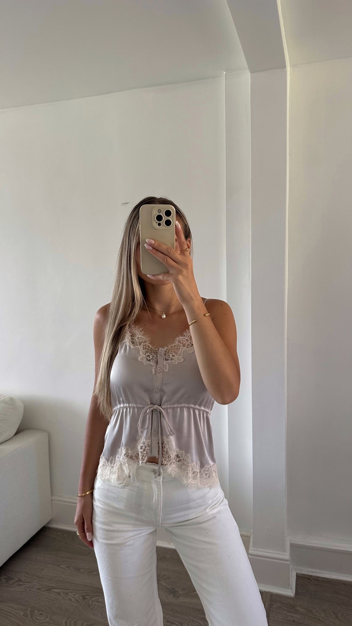 Still not over this top girls ✨ 
I bought it for holiday but it’s actually perfect for spring/summer too 🥹  It comes in pastel blue as well 💙

#LTKpartywear #LTKeurope #LTKspring