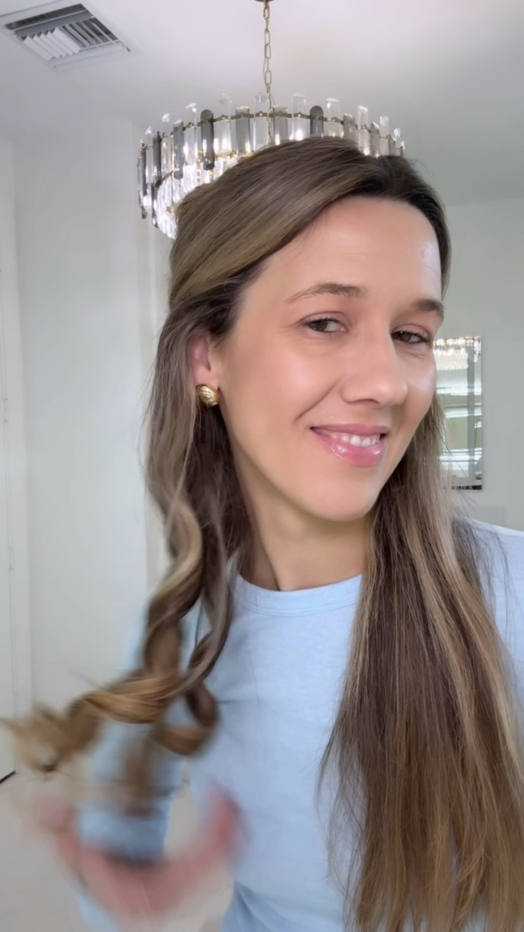 How to get bouncy shiny curls 

#LTKBeauty