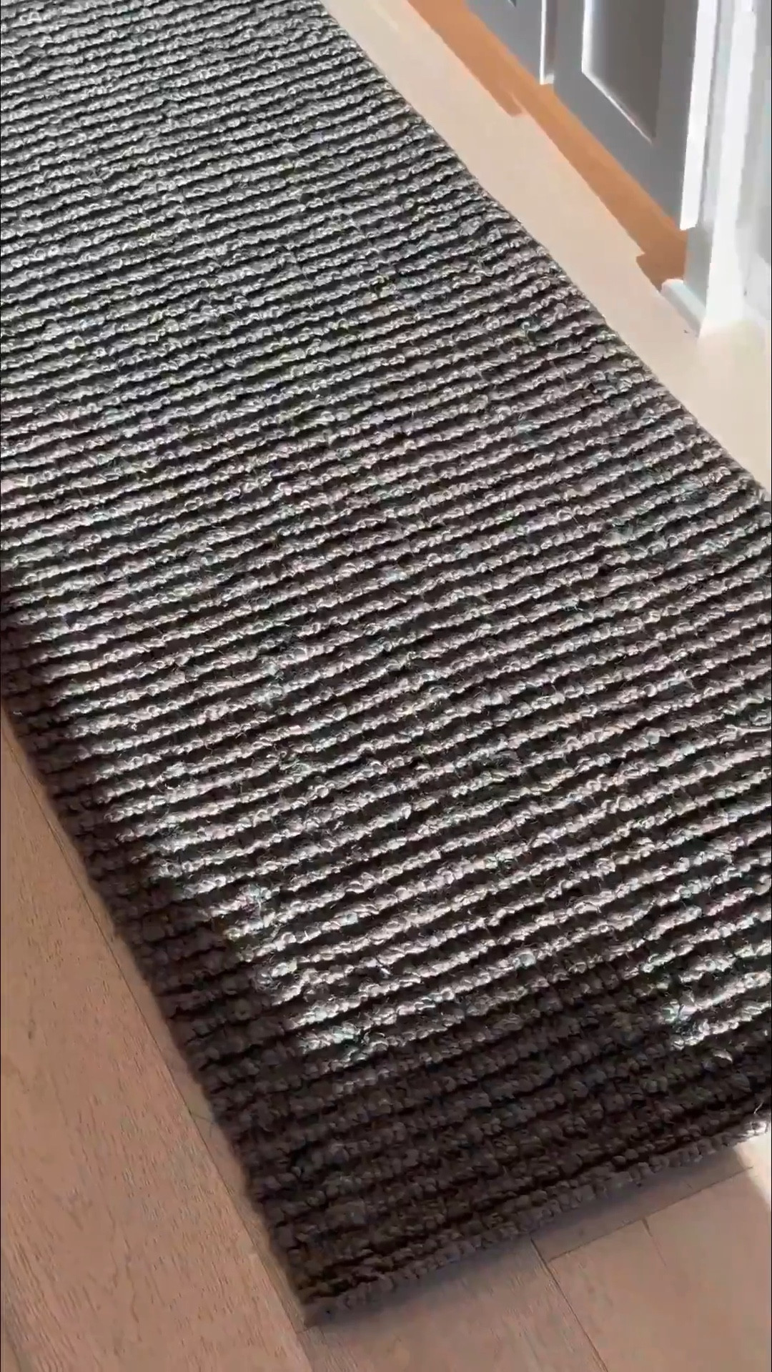 😍

In love with this jute rug… it covers in multiple colors and this color is brown which I absolutely love! 😊

#LTKHome #LTKSaleAlert #LTKStyleTip