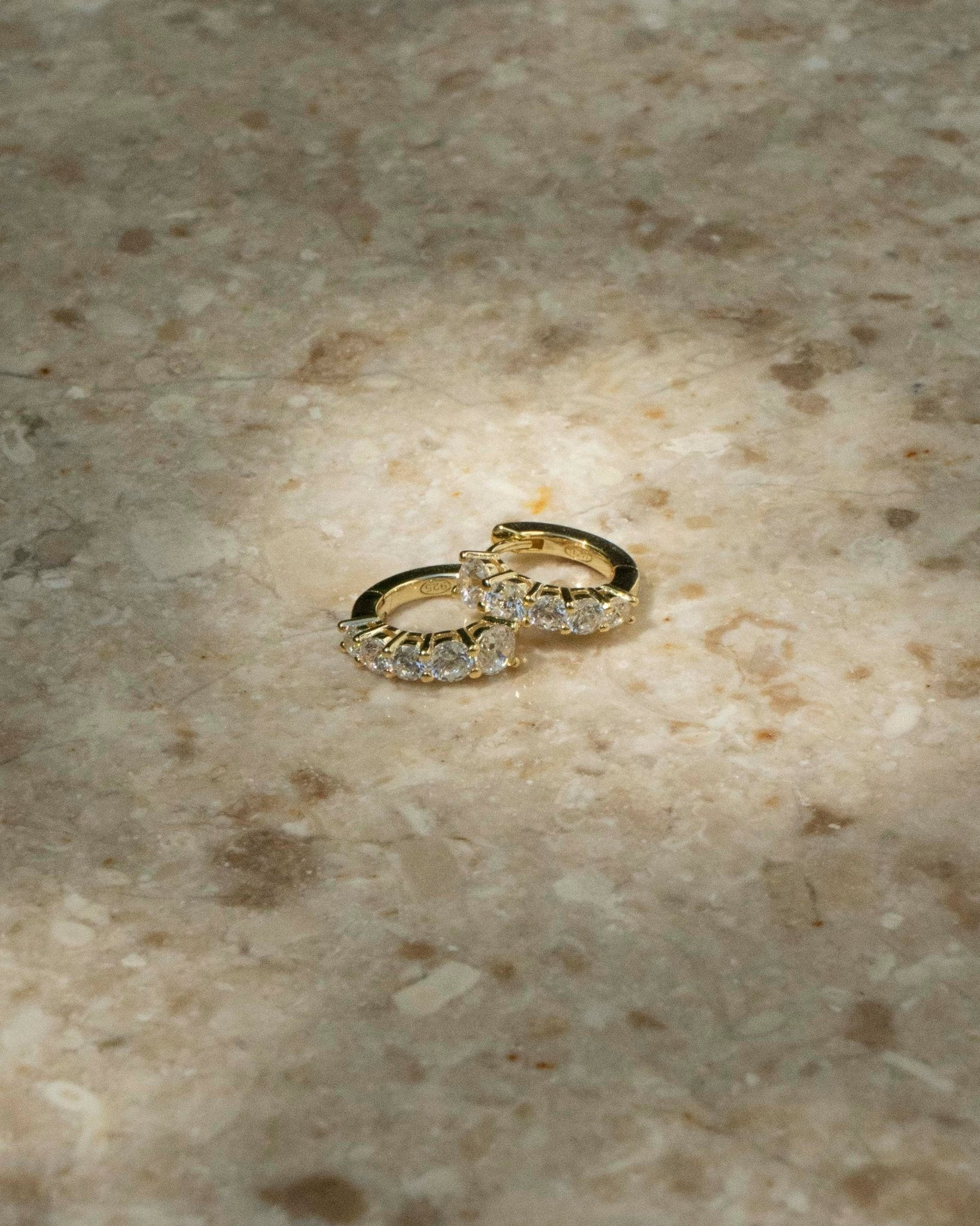 the jeune sparkle huggies

                      -

                      $78 | Cupcakes and Cashmere LLC