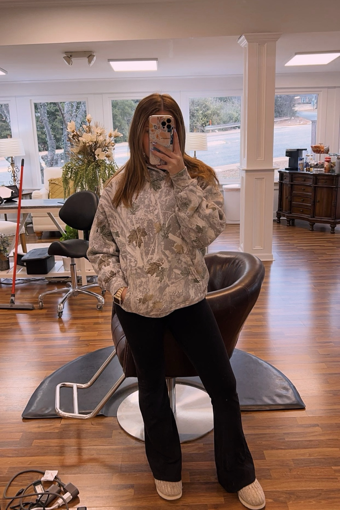 In LOVE with this hoodie 🤎

#LTKstyletip #LTKSeasonal