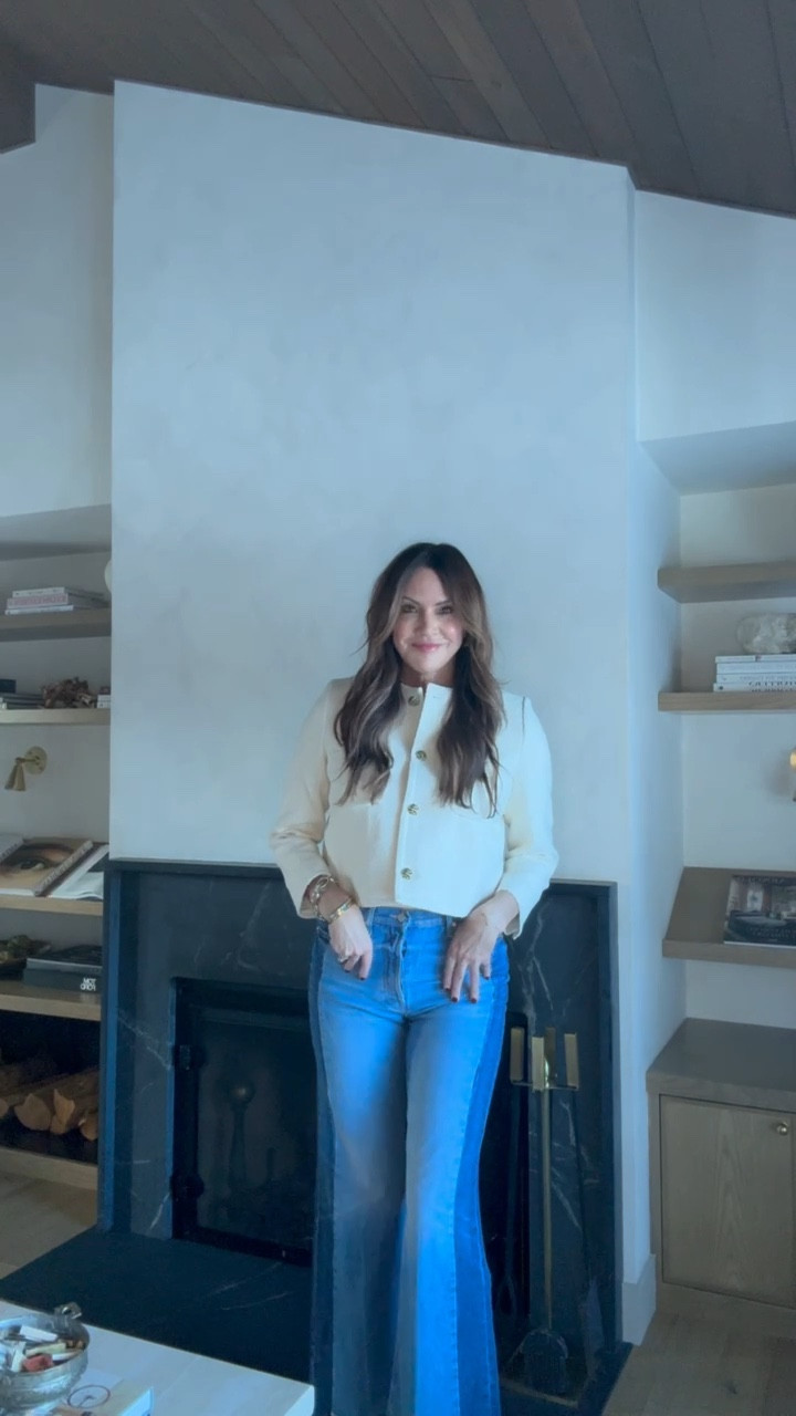 Outfit of the day—I’m absolutely loving this jacket and jeans! Would be so cute for Easter or going out this Valentine’s Day if you like to stray away from the pink or red but still want to feel flirty! 

#Valentine’sDayOutfit #EasterOutfit #SpringOutfit #FavoriteDenim

#LTKSeasonal #LTKStyleTip #LTKMostLoved