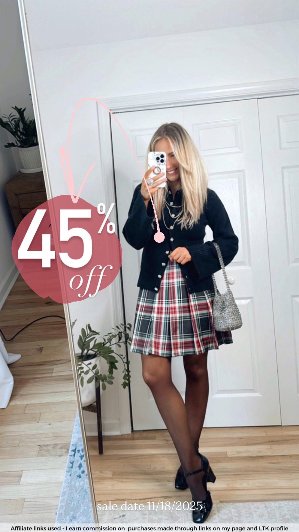 Holiday sweater on MAJOR sale today! 🥳🎉🎊 (*sale date 11/18/2025)

#LTKHoliday #LTKSaleAlert