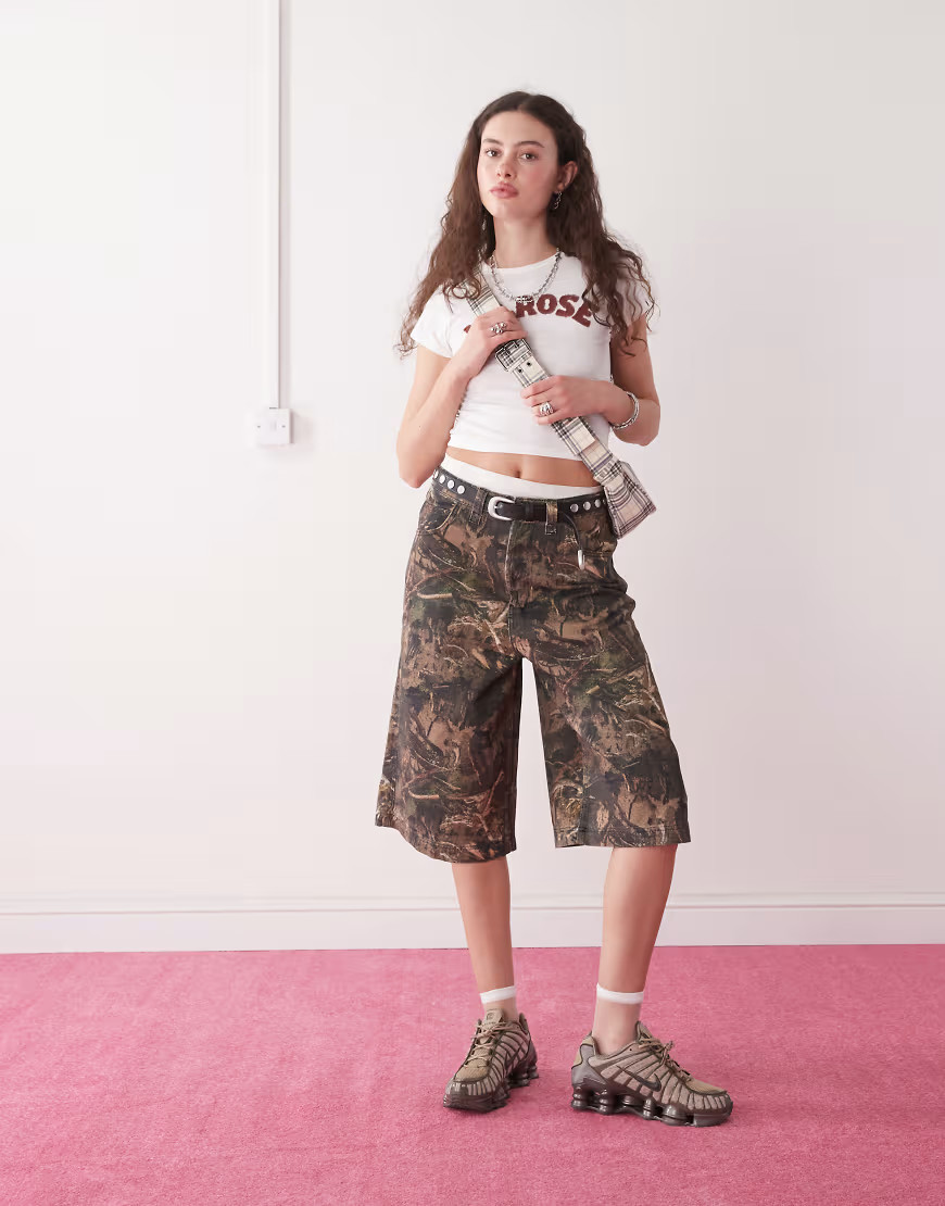 COLLUSION baggy jorts in camo print-Green | ASOS (Global)