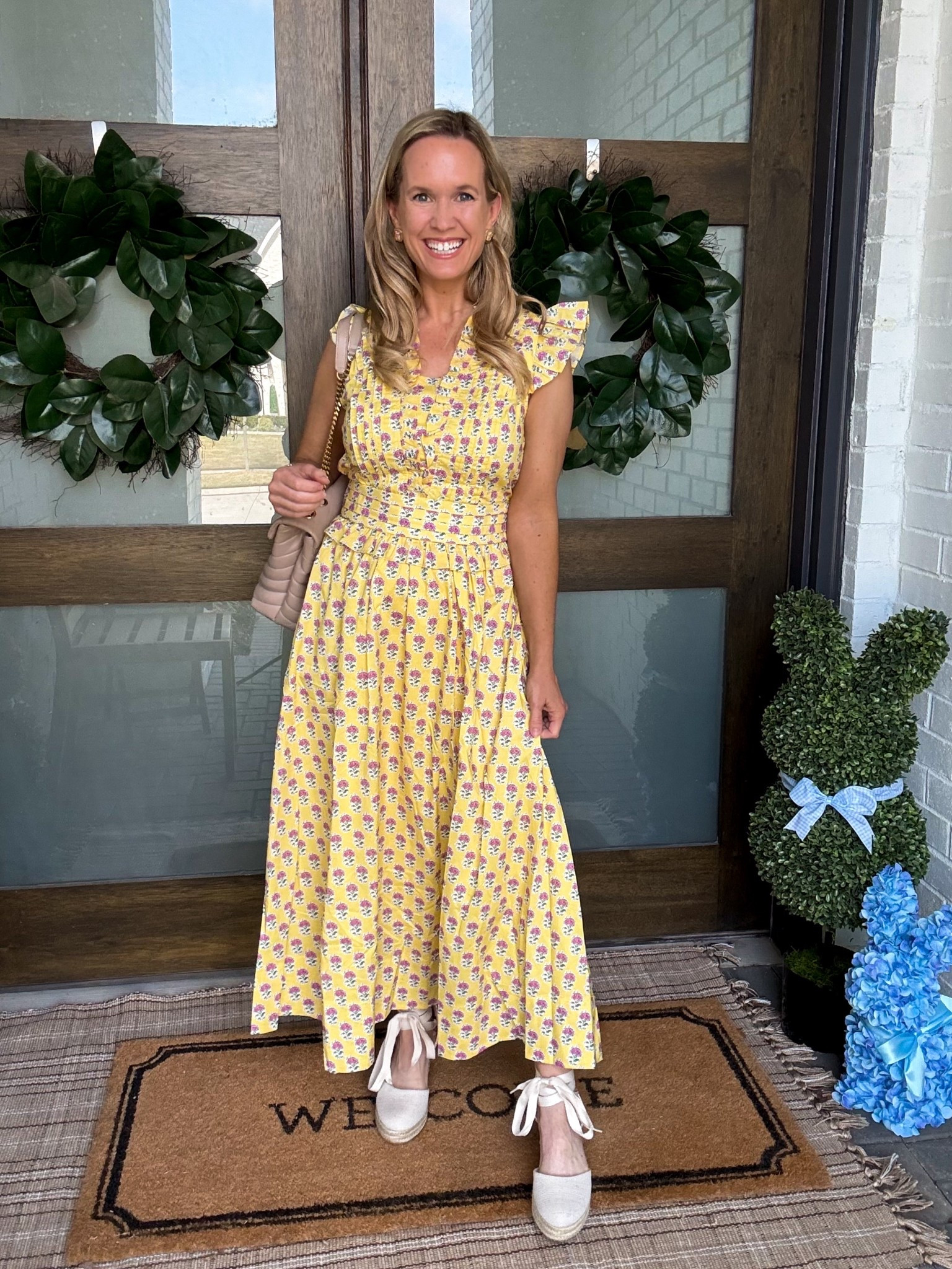 Avara dress and espadrilles
Avara spring collection favorites 

#LTKTravel #LTKspringtrends #LTKspring