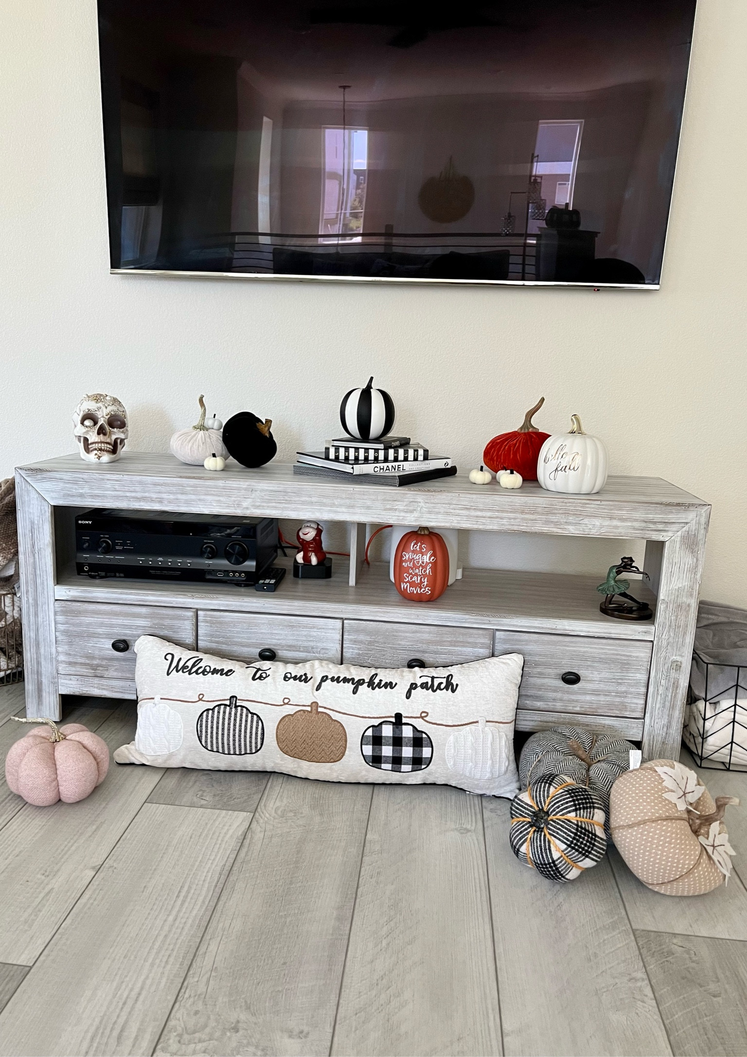 It’s about that time!!! 🎃🎃🎃 
I linked everything I could find online! I found the most stuff at Target and Homegoods!! 


#LTKhome #LTKSale #LTKSeasonal