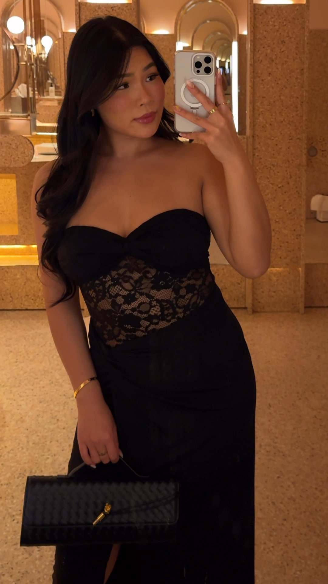 Your next date night outfit! 🖤🔗 #LBD #datenightlooks 

#LTKstyletip #LTKmidsize #LTKpartywear