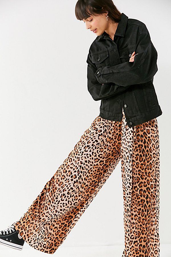 UO Shea Leopard Print Wide-Leg Pant - Brown XS at Urban Outfitters | Urban Outfitters (US and RoW)