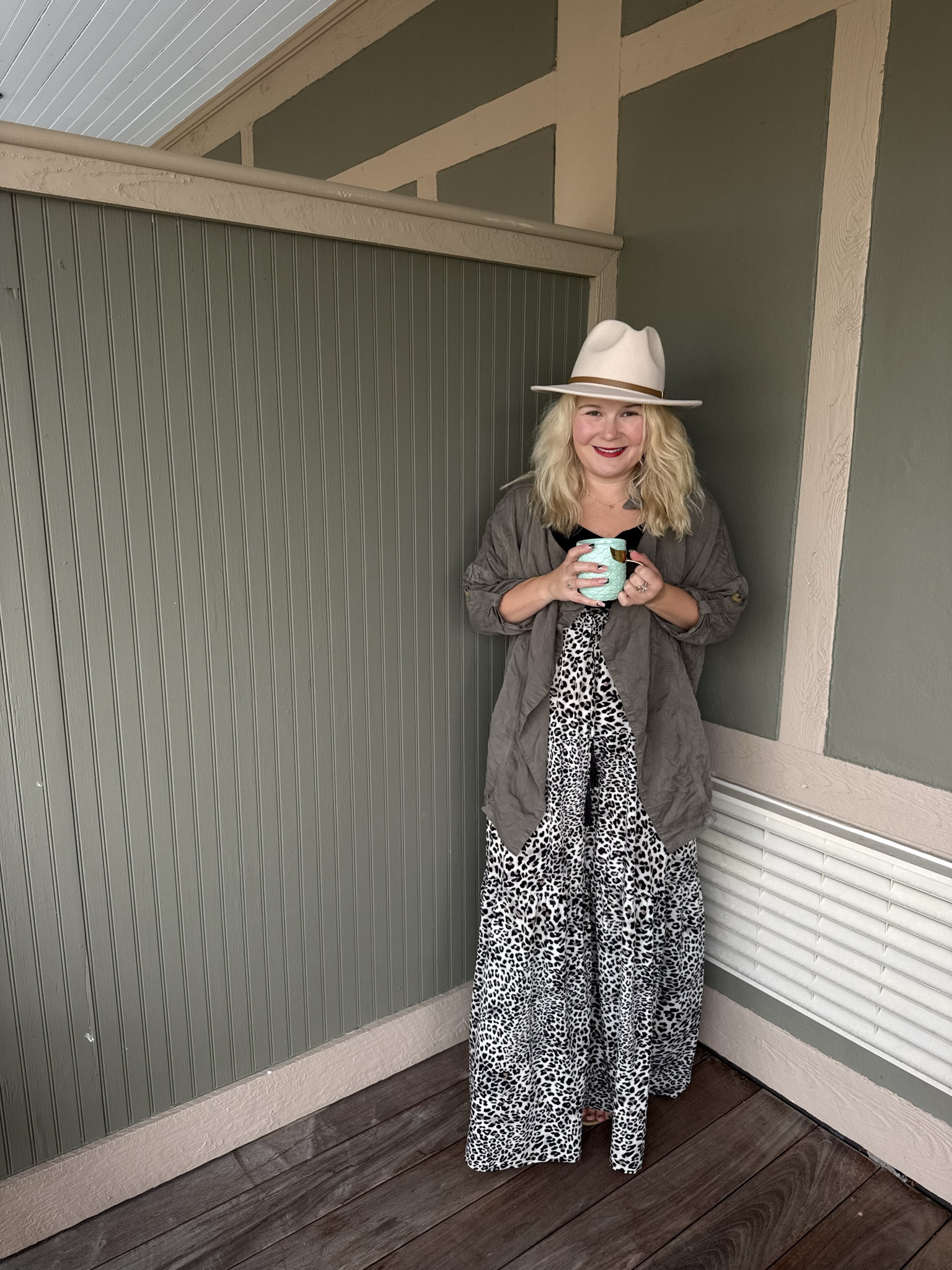 Wednesday ootd. 

#LTKSeasonal #LTKootd #LTKPetite