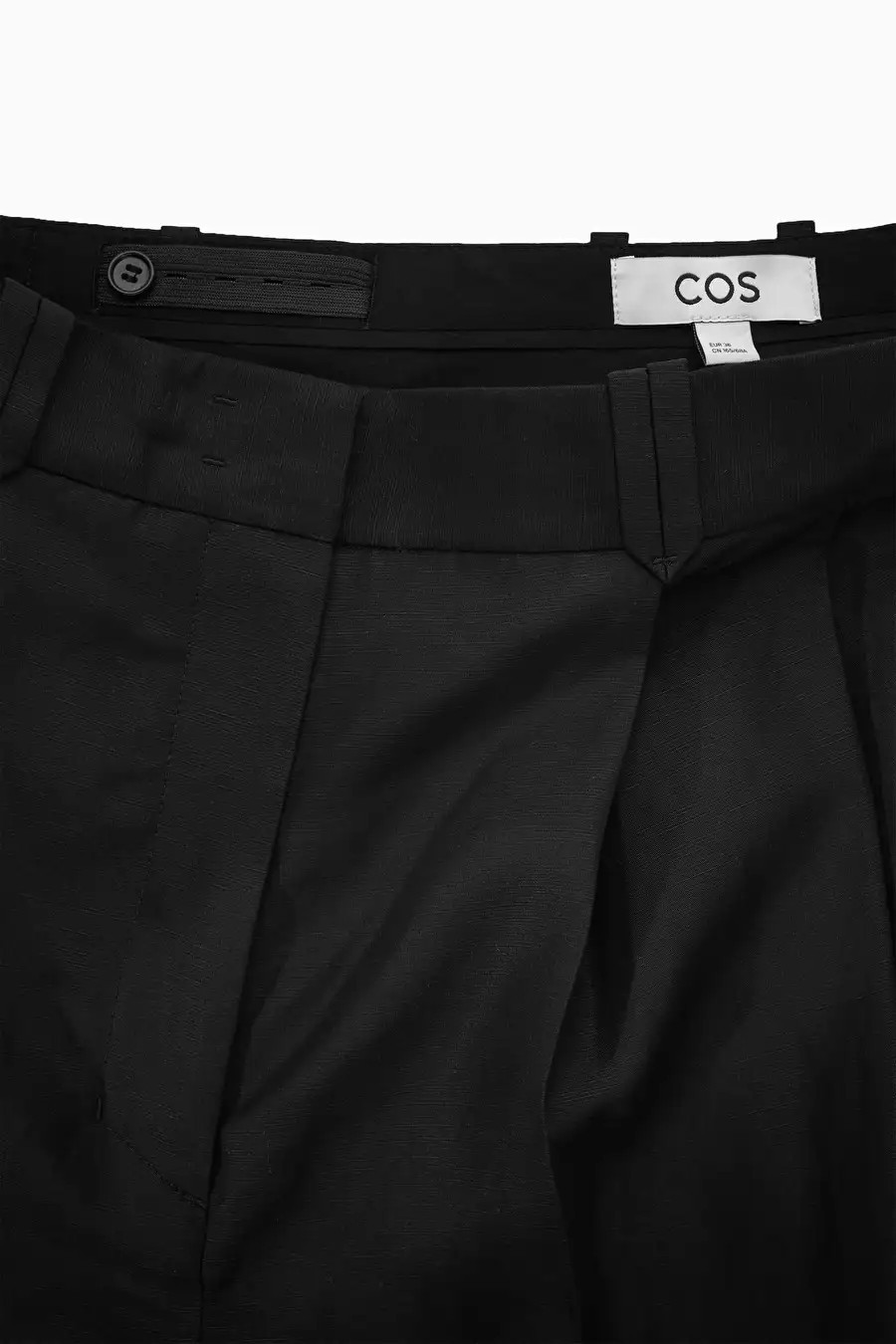 PLEATED SHORTS - BLACK - COS | COS UK