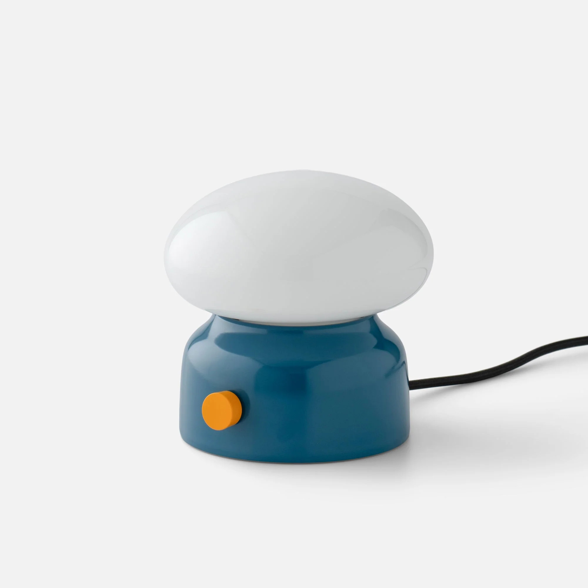Teig Lamp | Schoolhouse