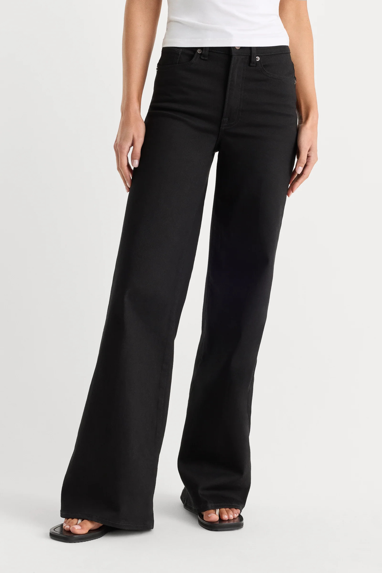NEVER FADE GOOD WAIST PALAZZO JEANS | BLACK | Good American
