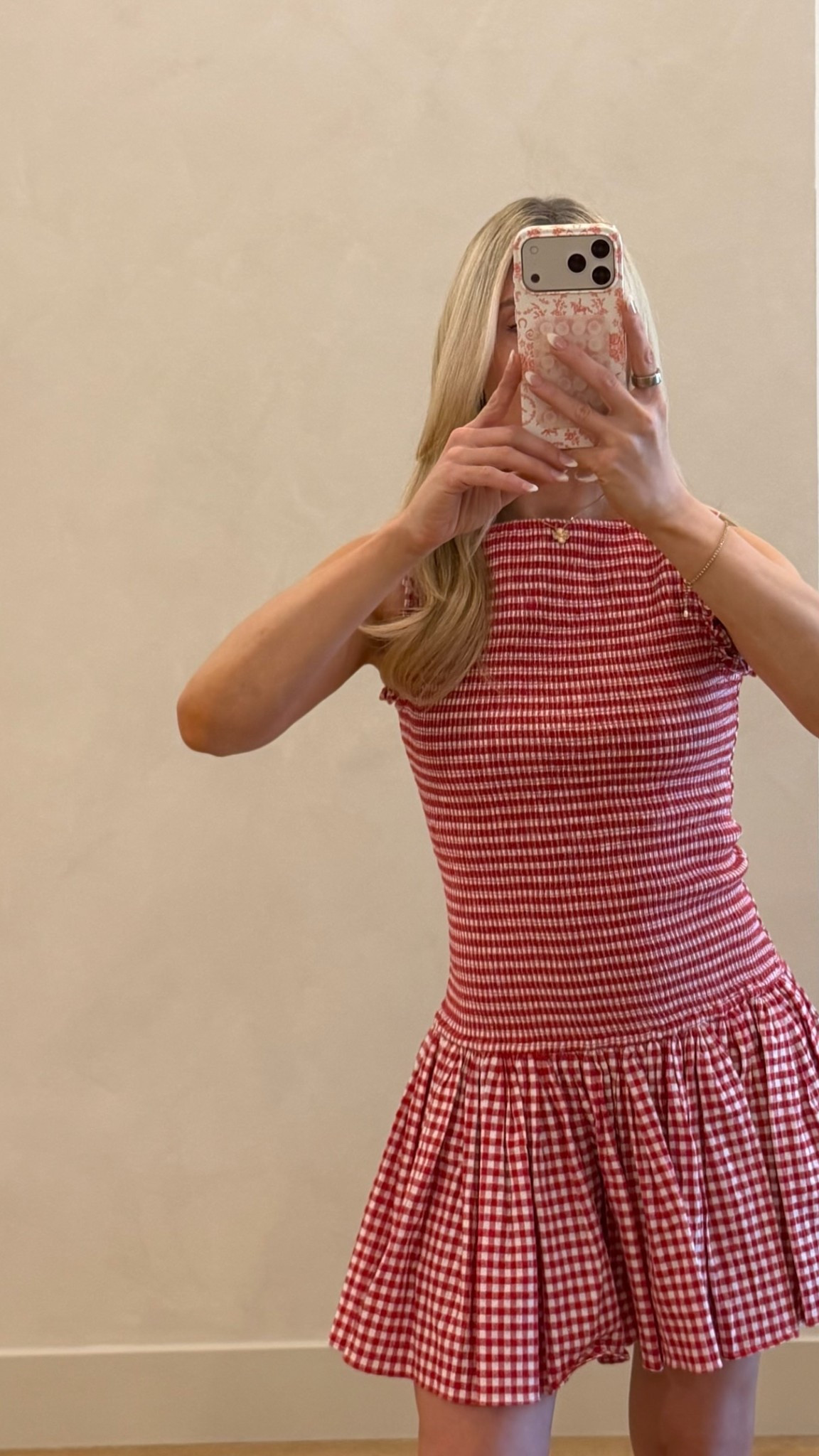 Revolve is doing up to 45% off right now including this dress! 

#LTKootd #LTKSaleAlert #LTKgrwm