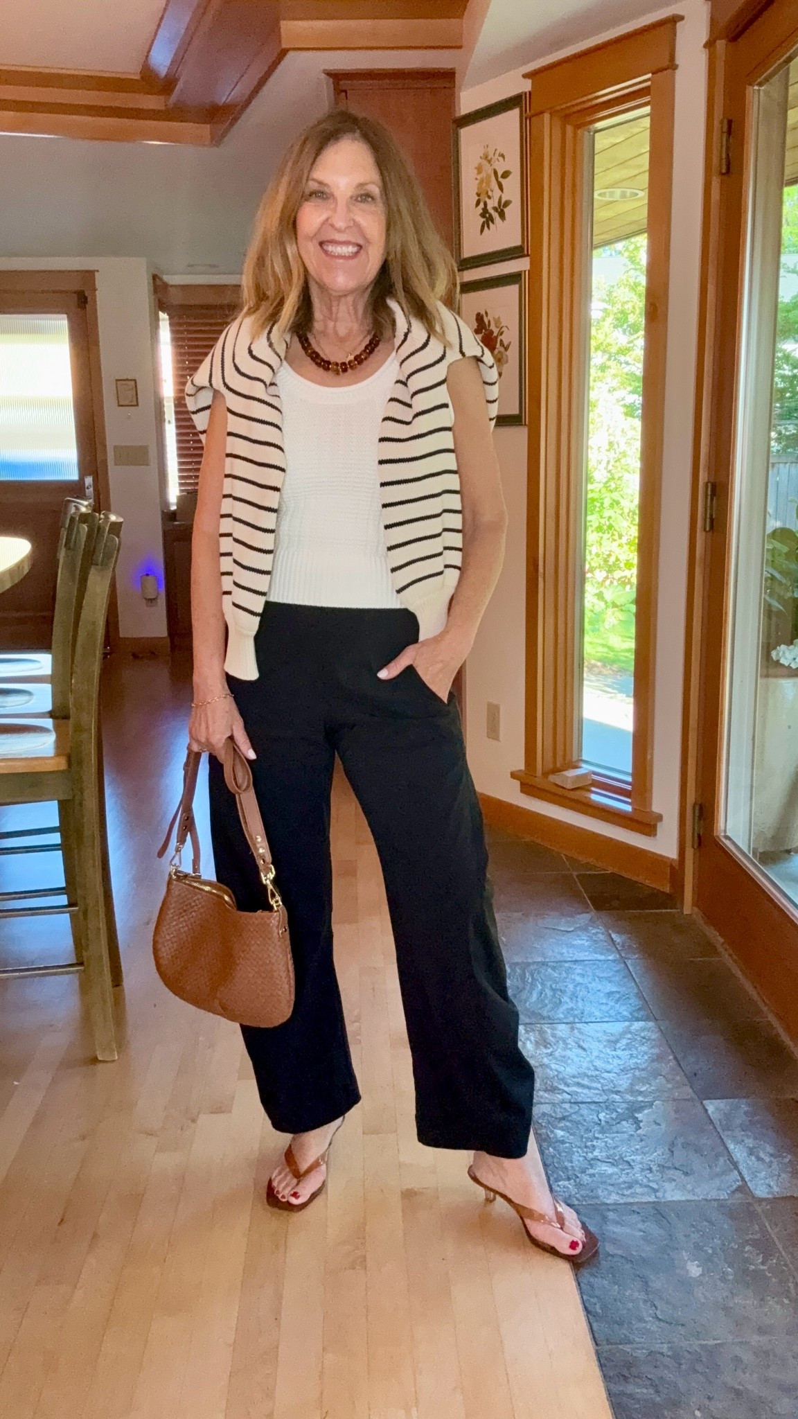 The Ruti on-the-loose pants are on sale.  These are one of my favorites.  
Petite, regular and long sizes.  I'm wearing a regular 2. 

#ruti #stylishsandy #quince #styleover50 #travelpant

#LTKPetite #LTKSaleAlert #LTKOver40
