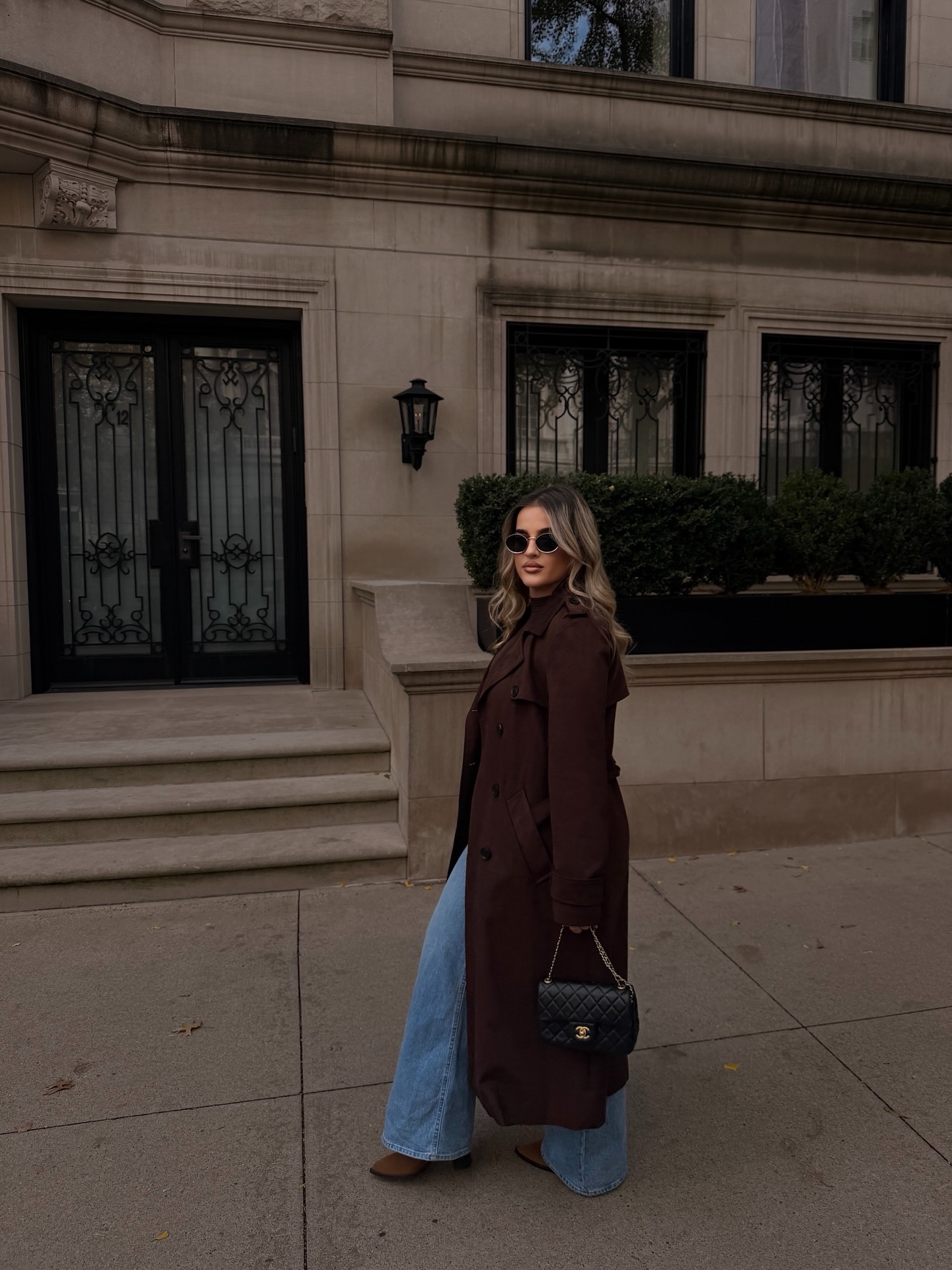 Can you guess my favorite color?  @bcbgmaxazria 

#dailystyle #outfitdujour #frenchgirl #ootdsubmit