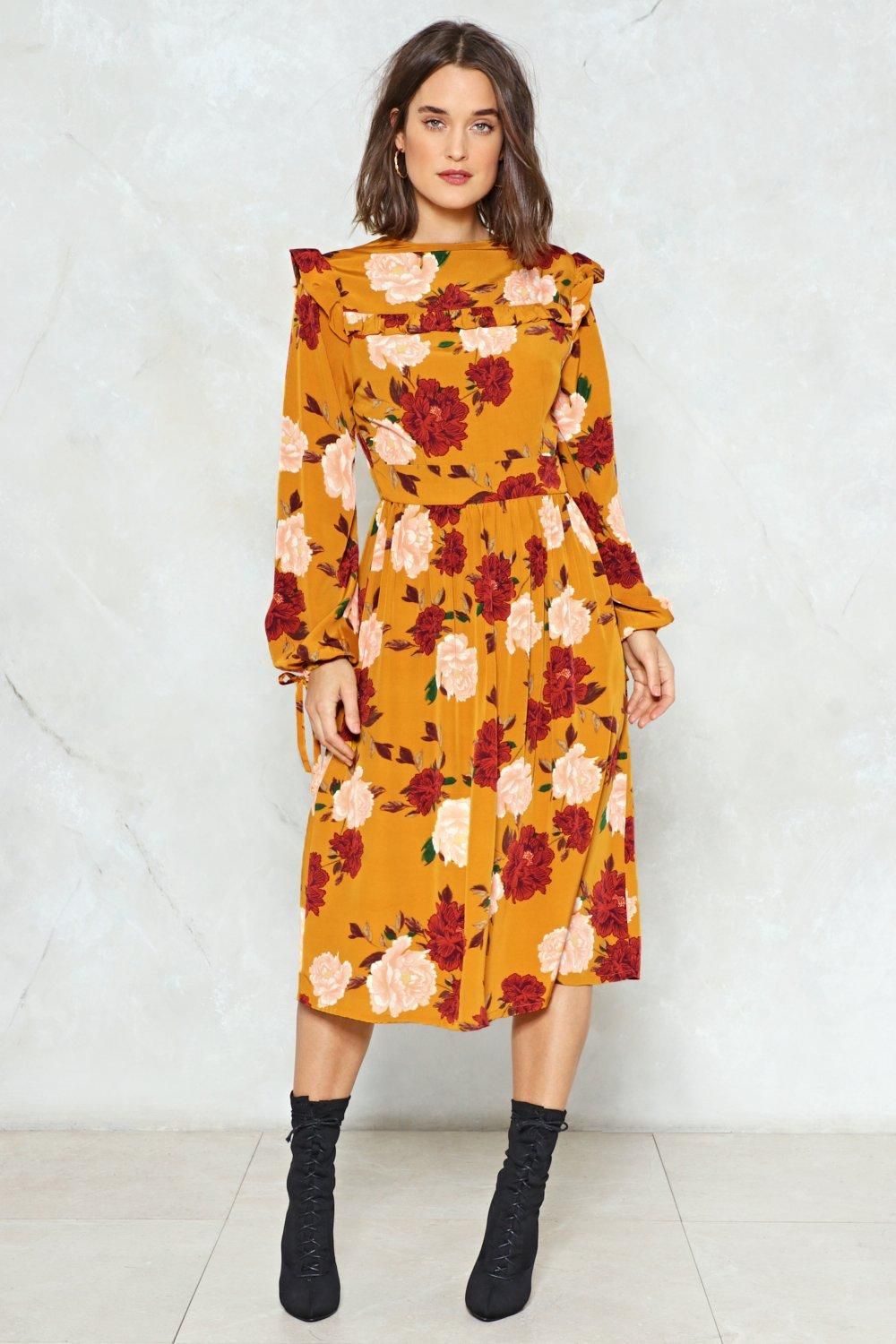 Floral It Midi Dress | NastyGal (US & CA)