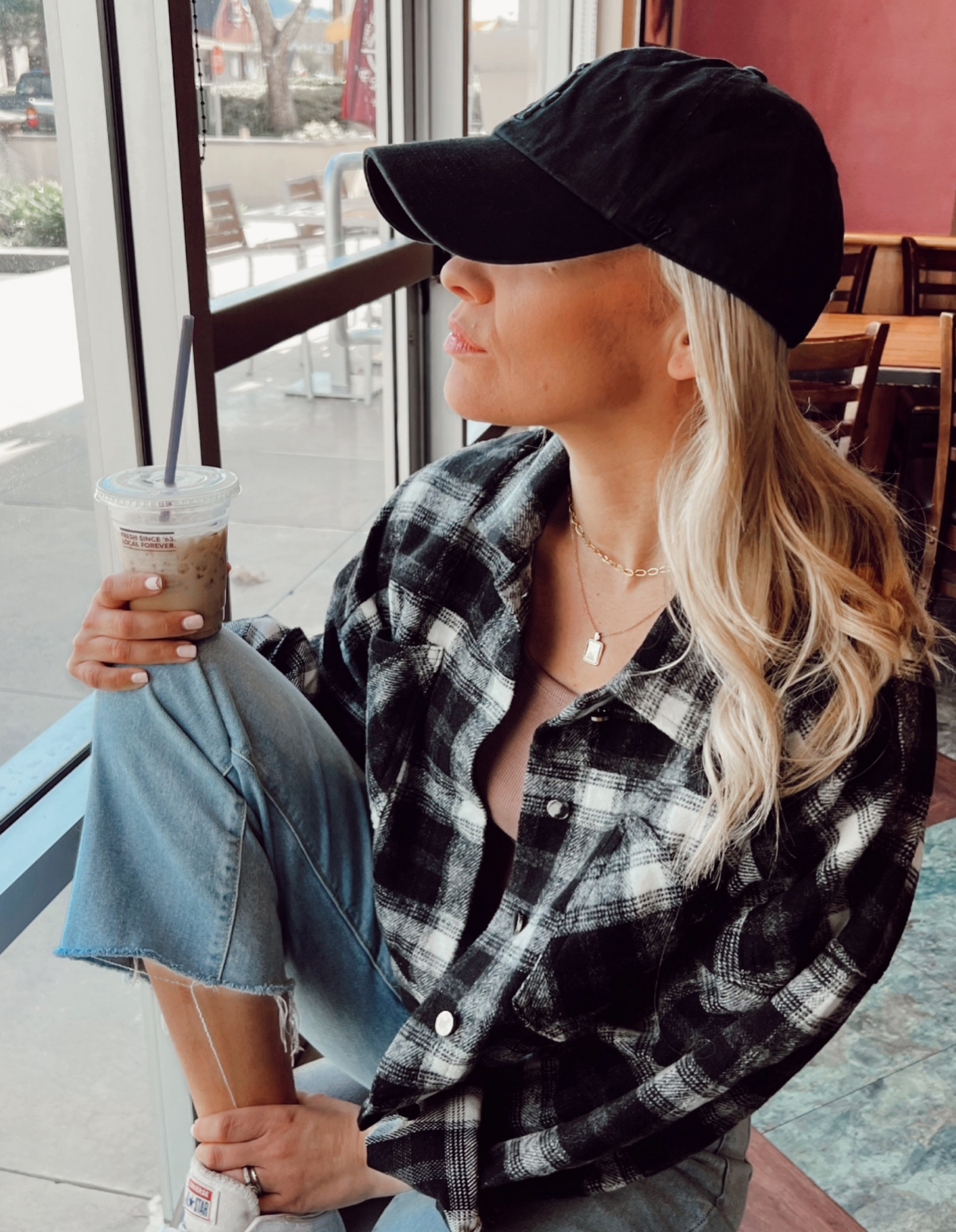 This Amanda Nicole jacket is from Cheloboutique.com use Lo20 for 20% off 

Cropped jacket, la hat, dodger hat, baseball cap, plaid jacket, converse, jeans, necklace 

#LTKfit #LTKtravel #LTKSeasonal