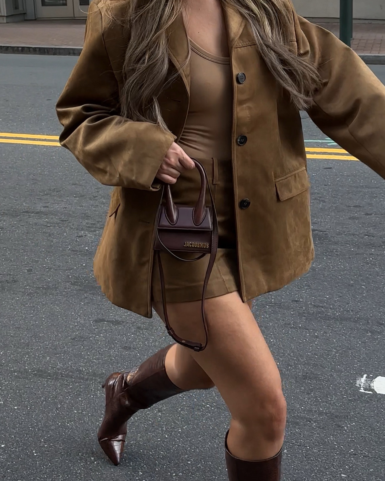 Linking some similar options I found until the H&M jacket comes back in stock!!!


-
Suede jacket, suede blazer, suede skirt, H&M suede jacket, trending style, fall fashion, fall fashion trends, fall style, fall outfit ideas