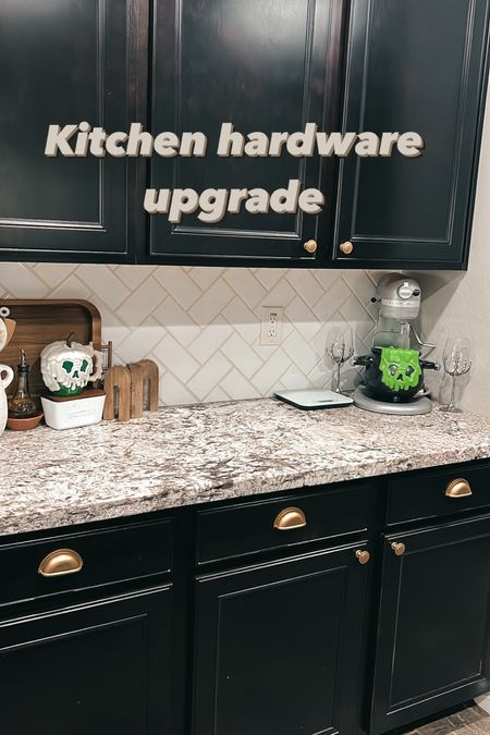 Upgraded my kitchen hardware using Rub’n Buff 🙌🏼🤩 

#LTKfindsunder50 #LTKhome #LTKfindsunder100