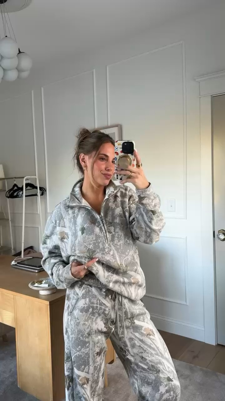 Hands down my FAVVV comfy sets come from Abercrombie! 


Abercrombie
Lounge Sets
Comfy Set
Matching sweat set 

 

#LTKSeasonal #LTKActive #LTKFindsUnder100