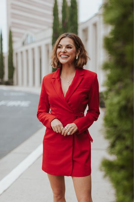 This is 34! Cancer sucks but I can’t wait to see the woman I am on the other side of this. Wearing size XS in this gorgeous red blazer dress! 

#LTKHoliday