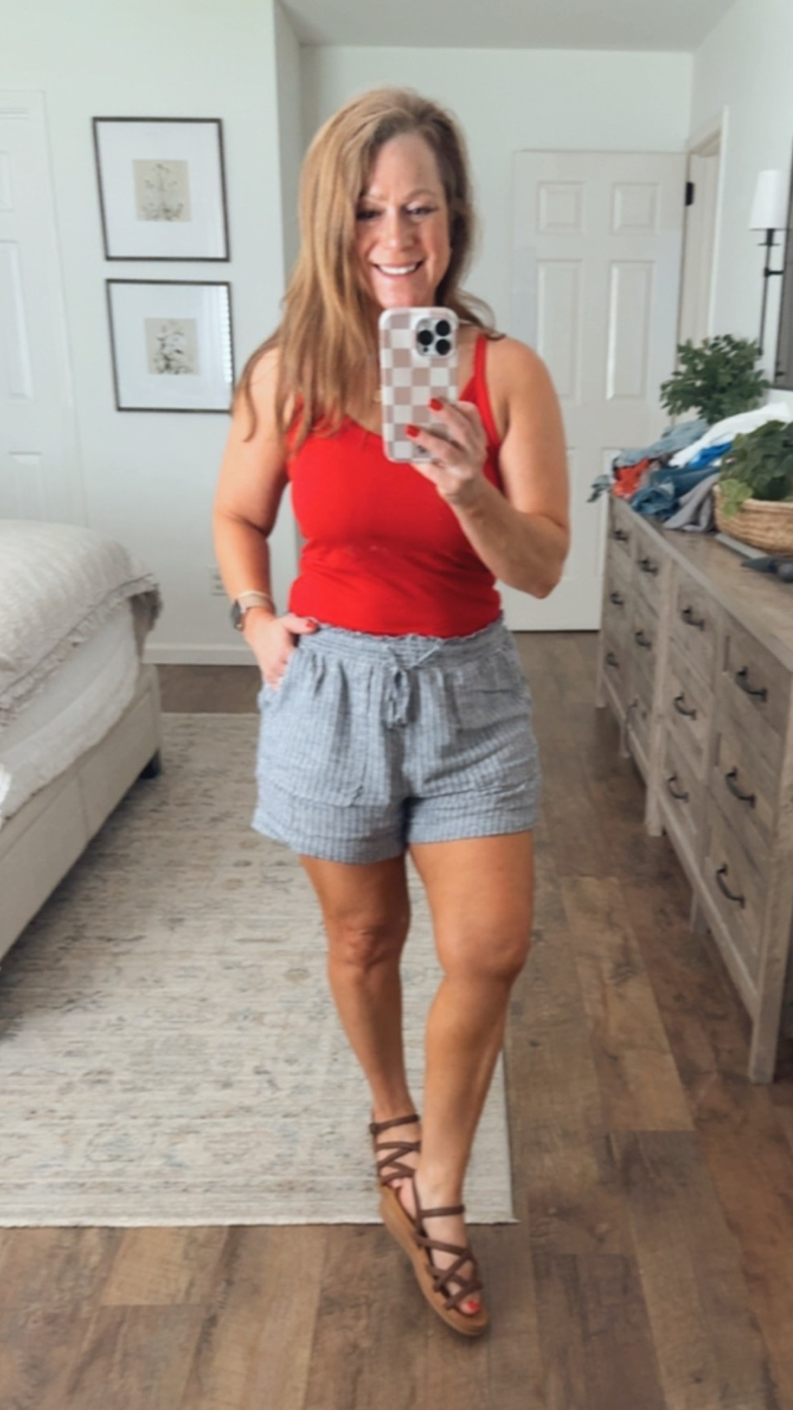 OOTD

V neck tank 
Linen blend shorts 
Sandals 
Layered necklaces

#LTKootd #LTKPetite #LTKSeasonal