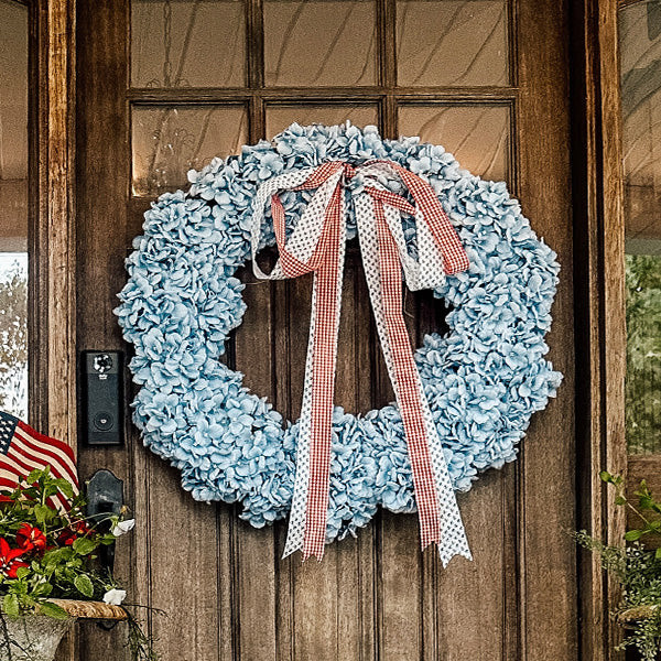 30 Inch Blue Lifelike Hydrangea Wreath - Decor Steals | Decor Steals