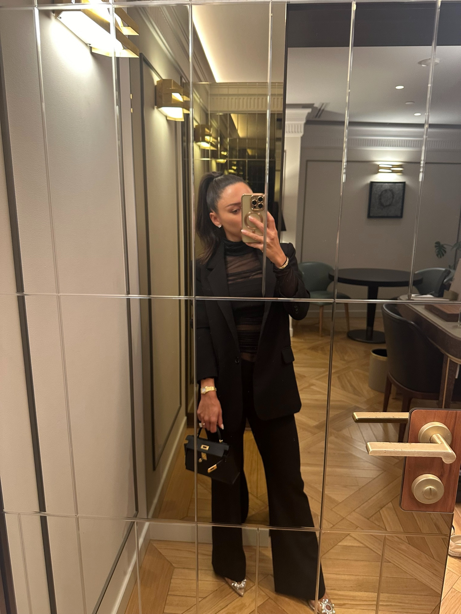 0P Blazer 
0 Pants 
Xs Top 

#LTKSeasonal #LTKCyberWeek #LTKHoliday