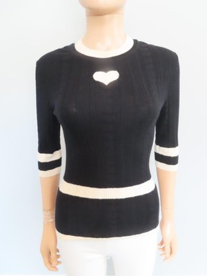 CHANEL Black/Ecru CC/Heart Graphic Pullover Sweater Size F 38/US 6 | eBay US