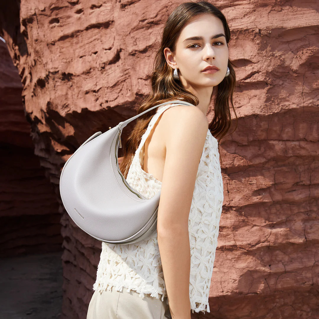 Kweli Crescent Moon Clutch Handbag | Bostanten