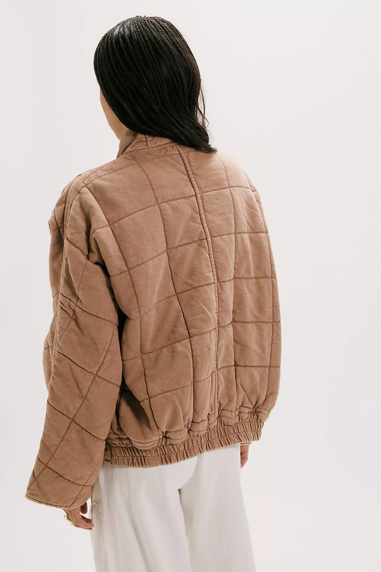 Similar Items

               
            Aura Liner
            
                Quickshop
    ... | Free People (Global - UK&FR Excluded)