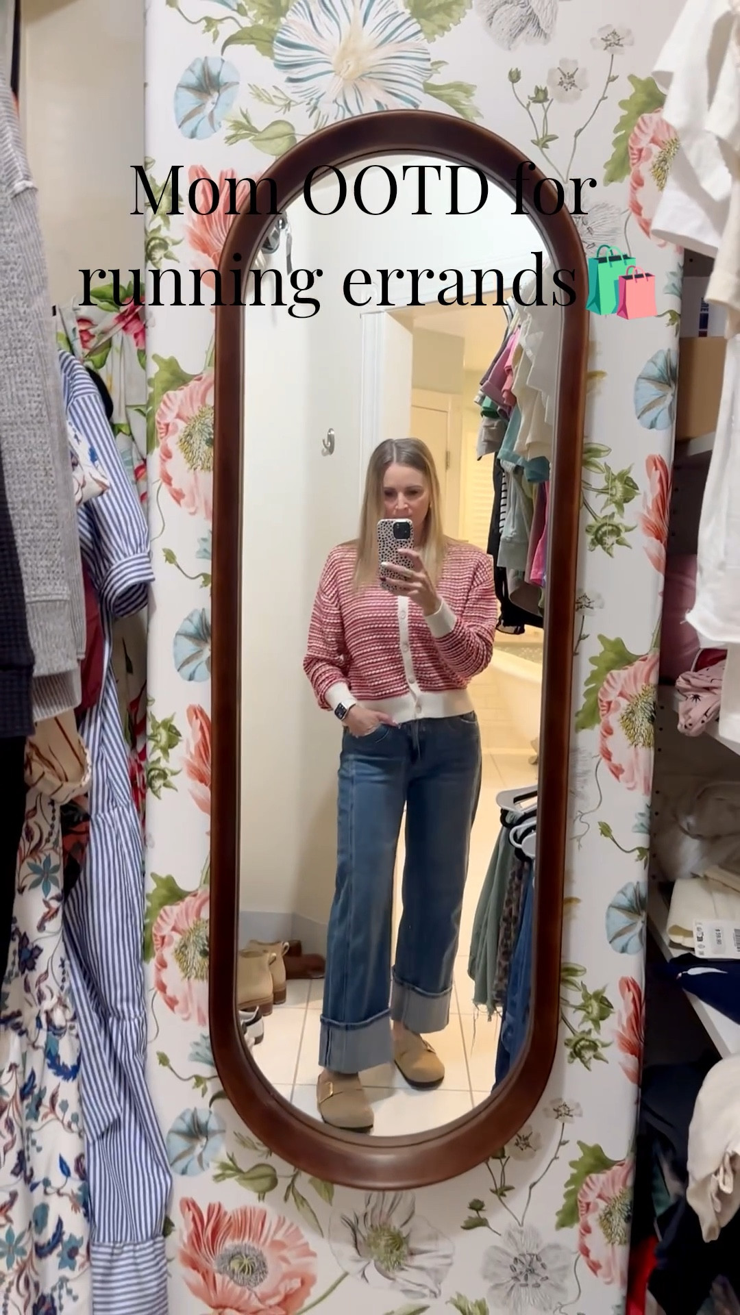My favorite errand-day combo 🤍
Wide-leg jeans + a cozy sweater + clogs = effortless mom style.
Everything linked here 👇 #momstyle #momootd #widelegjeans #casualoutfit #errandslook #everydaywear #ltkfinds

#LTKFindsUnder100 #LTKmomlife