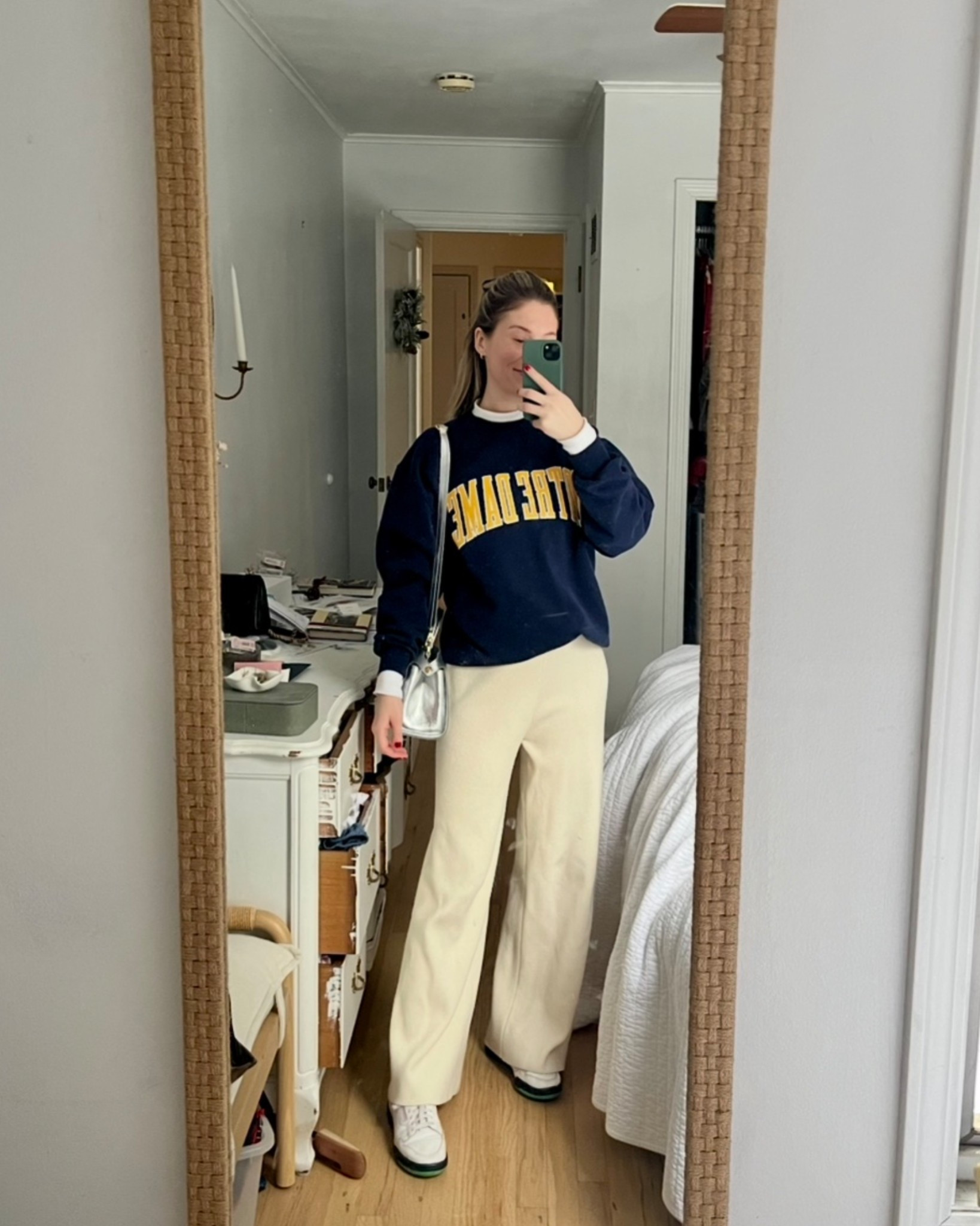 My favorite knit pants! So good I own in two colors. Very thick which is perfect for this Midwest weather - they don’t let the chill in! 

So incredibly cozy and just as easy to wear with a sweatshirt around the house as with a sweater around town! 

Some colors currently on sale  