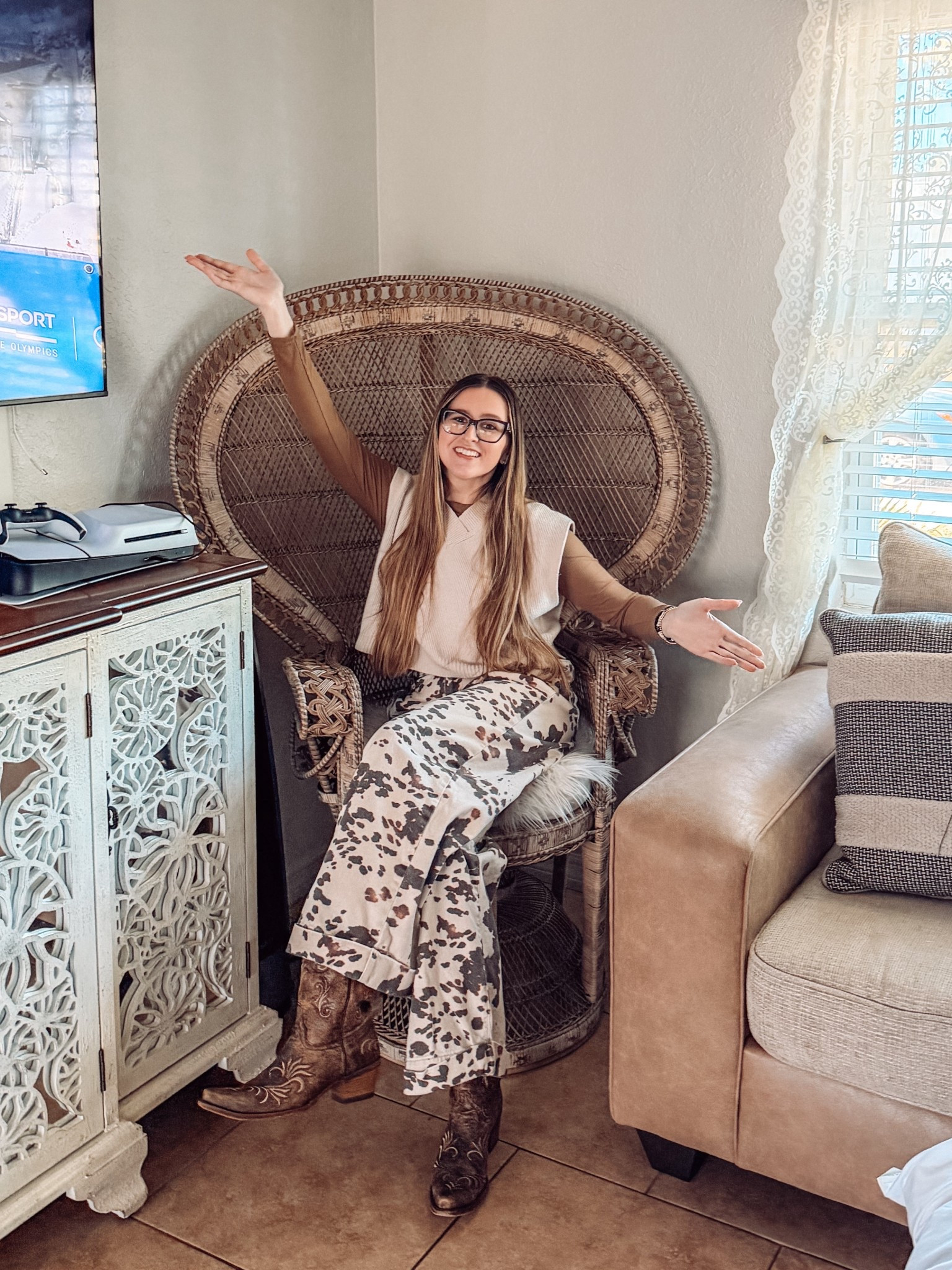 My current faves - Sav edition 🥰 Sharing these cow print jeans again because I’m obsessed and they’re just so fun. We found the peacock chair at a local vintage store for such a great deal but I linked similar ones. ❤️

#LTKValentine #LTKootd #LTKHome