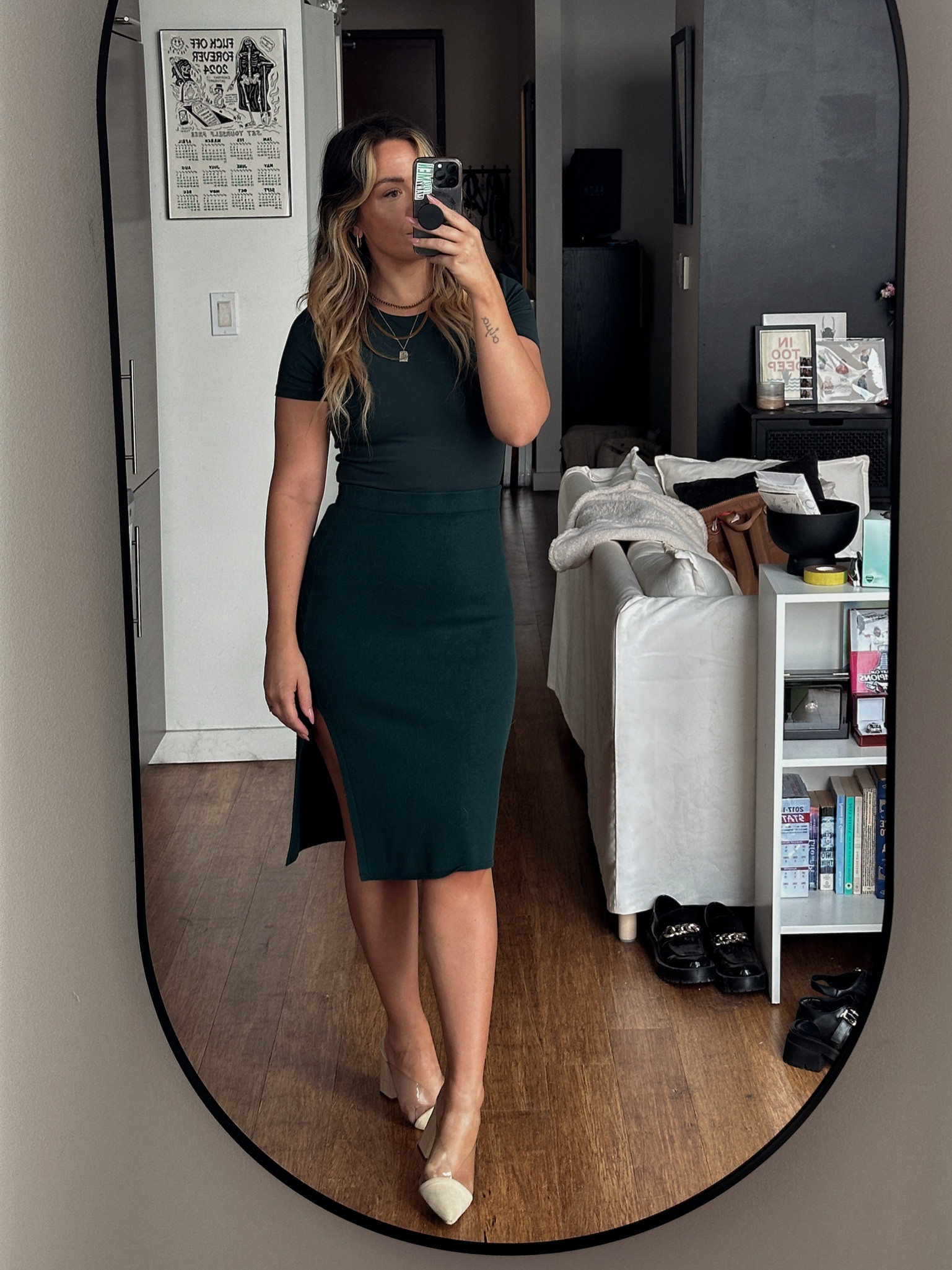 top - aritzia
skirt - abercrombie (old)
heels - lulus

#LTKFindsUnder50 #LTKWorkwear