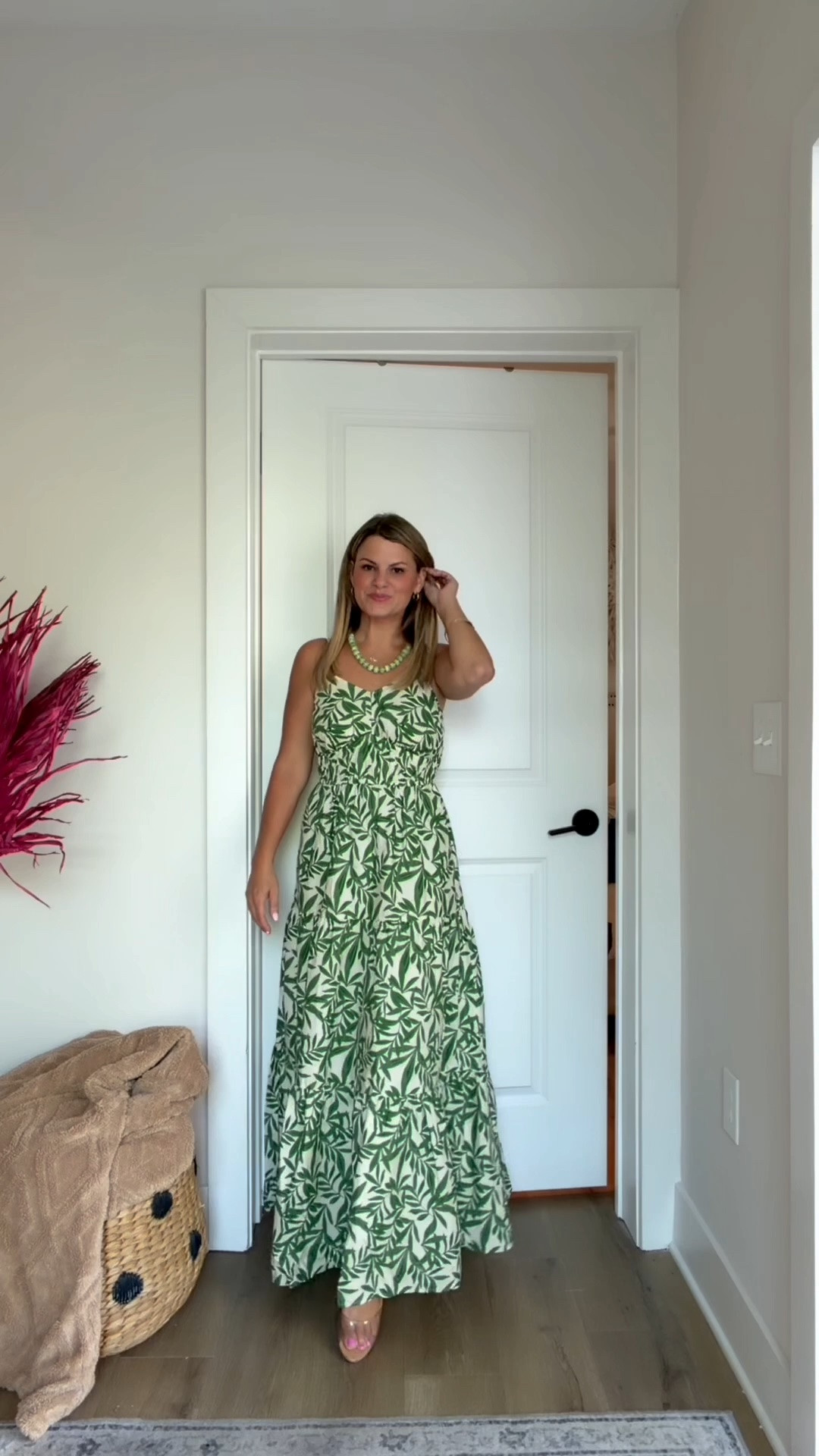 If you’re trying to refresh your summer wardrobe without spending a fortune, start here. 🌸

These Walmart dresses are under-the-radar gems that look way more expensive than they are. Easy to dress up or keep casual, and they’re perfect for these hot summer days.

#WalmartFashion #SummerStyle #AffordableFashion #SummerDress #BudgetStyle #MomStyle #OOTD #WalmartFinds #EverydayStyle #FashionUnder50