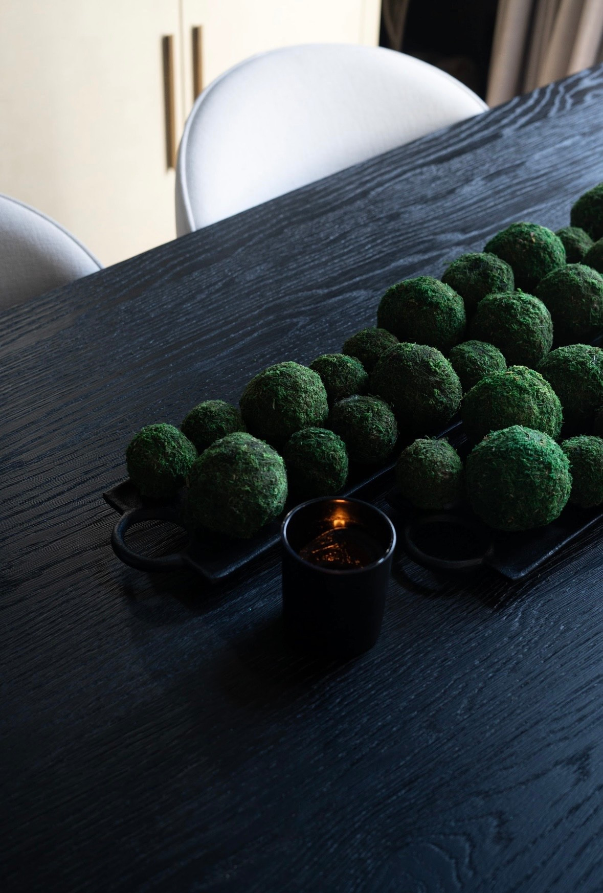 Iconic pieces don’t have to scream — they just show up and steal the scene.

These Wayfair finds are giving designer-level drama in the best way: sculptural silhouettes, bold contrast, rich texture, and that “where did you GET that?!” energy. The kind of decor that makes a room feel calm… but unforgettable.

#ad #wayfair #wayfairpartner @wayfair


#LTKHome #LTKdayinmylife #LTKmomlife