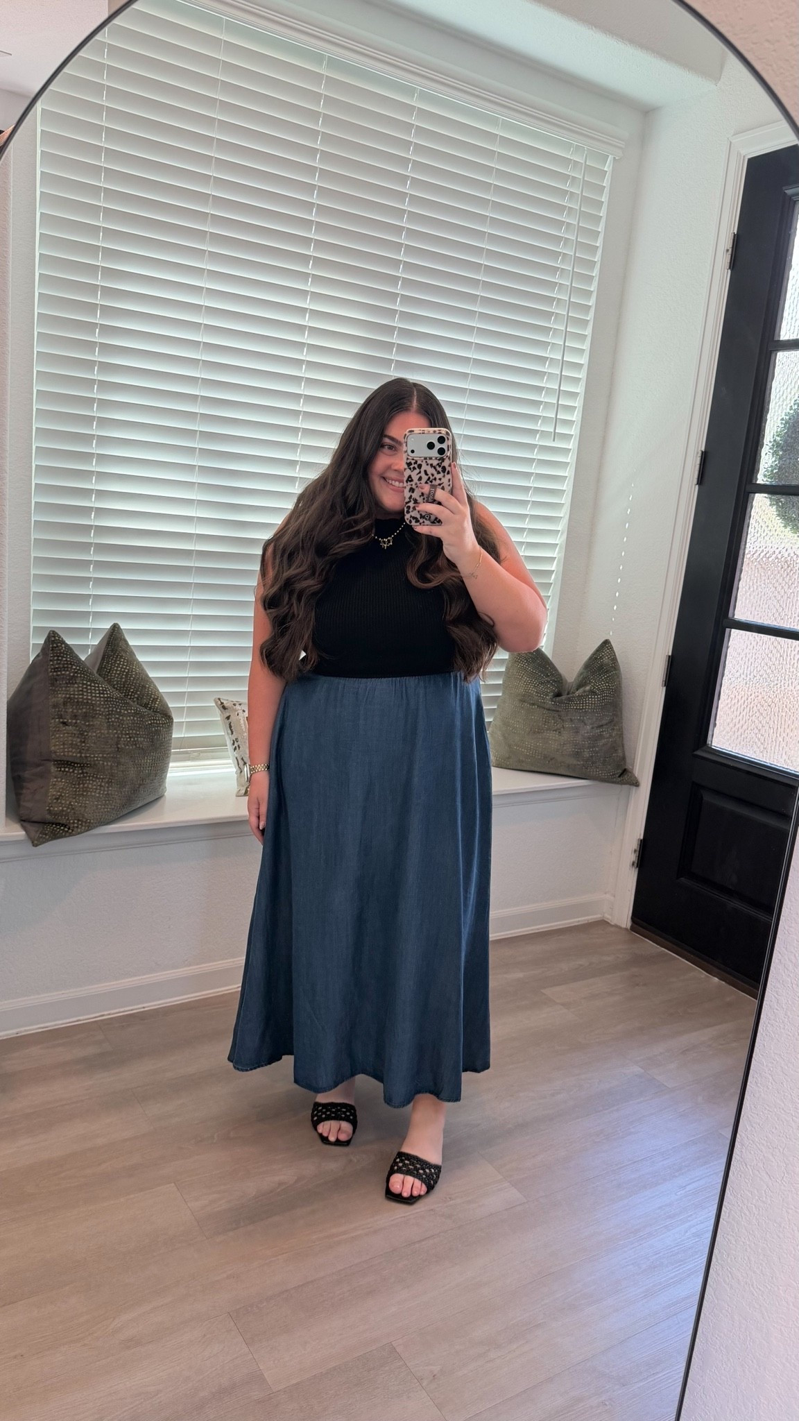 Maxi dress. Colorblock dress. Color block dress. Denim dress. Fall dress. Fall maxi dress. fall midi dress

#LTKgrwm #LTKootd #LTKSeasonal
