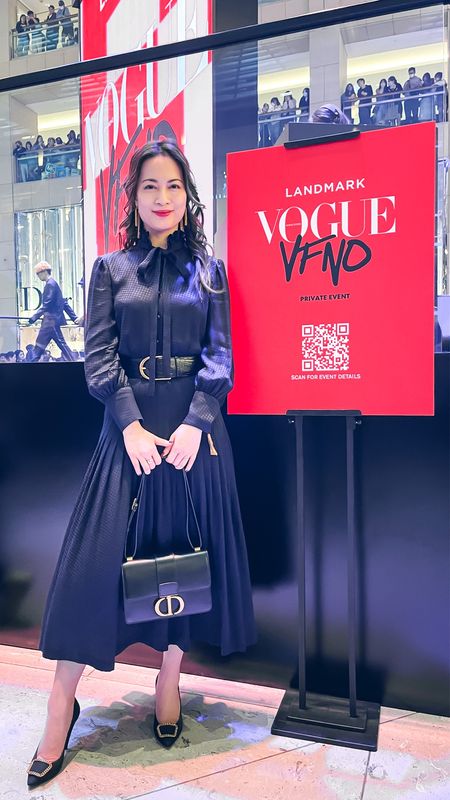 My fashion statement for Vogue Fashion Night Out Hong Kong. Saint Laurent maxi dress, belt, shoes, earrings and Dior 30 Montaigne bag. #vfnohk #rougecloset #rubykwan 

#LTKitbag #LTKshoecrush #LTKstyletip