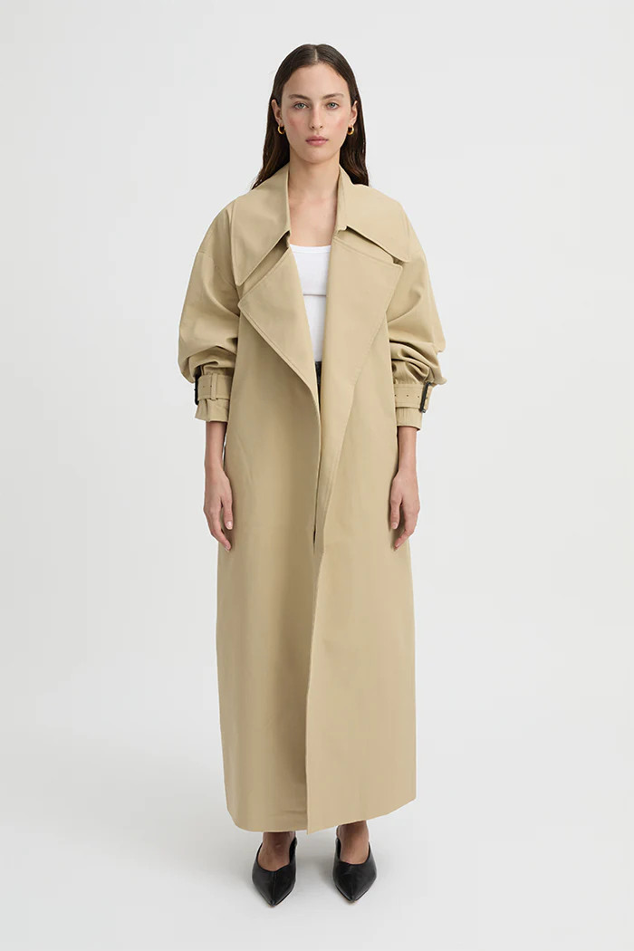 Anne Trench Beige | Reliquia Collective & Blanca