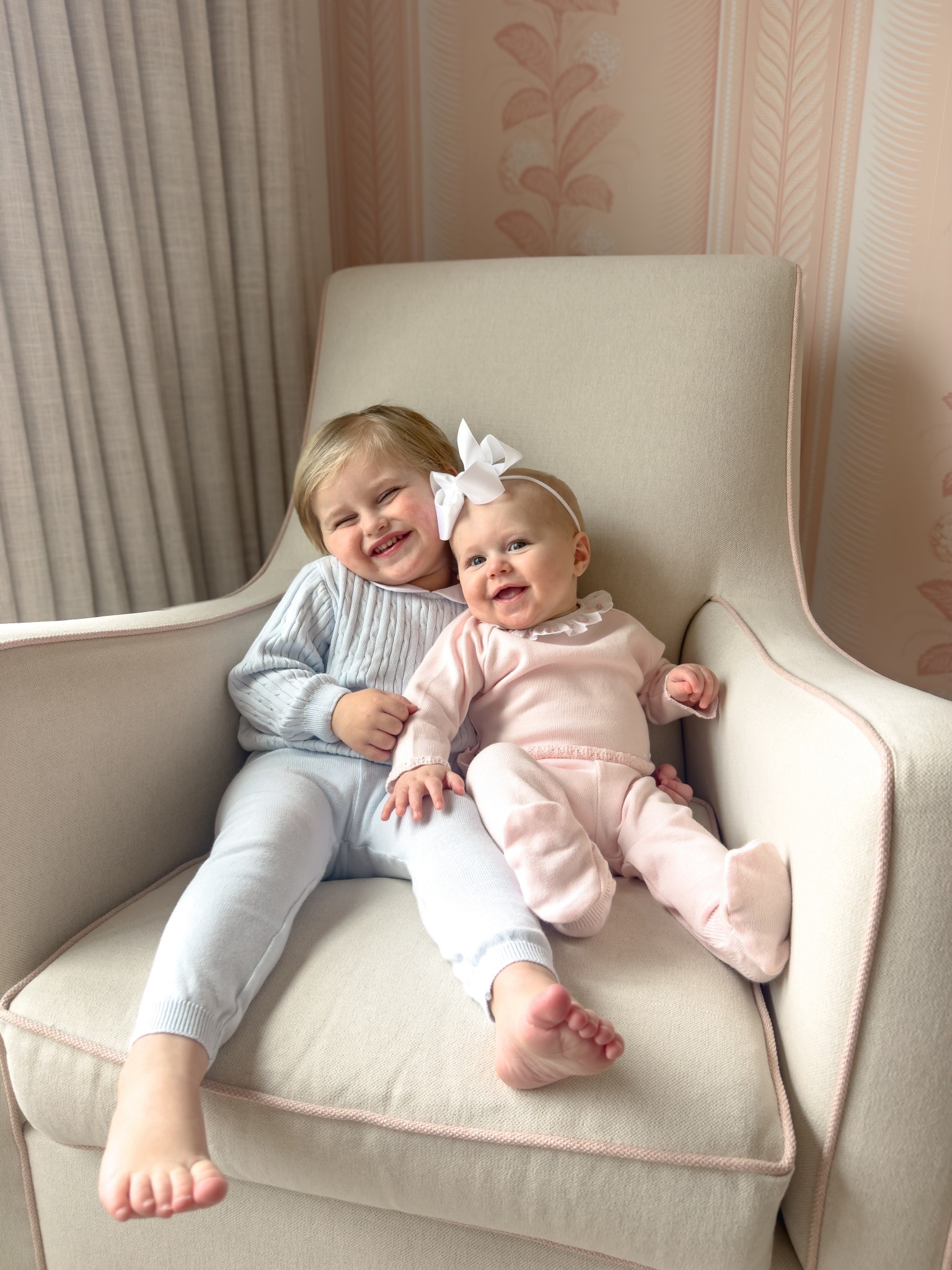 i loveeee knit sets so much
feltman brothers
Toddler boy clothes
Baby girl clothes
Grandmillenial baby
Hand embroidered


#LTKSaleAlert #LTKBaby #LTKKids