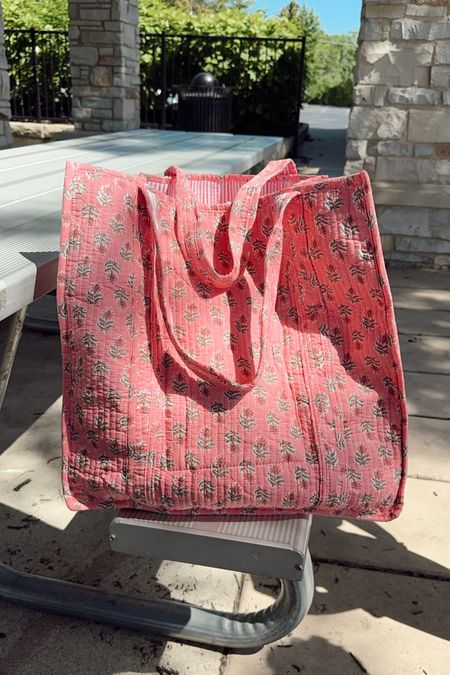 Love this quilted tote! 

#LTKFindsUnder50