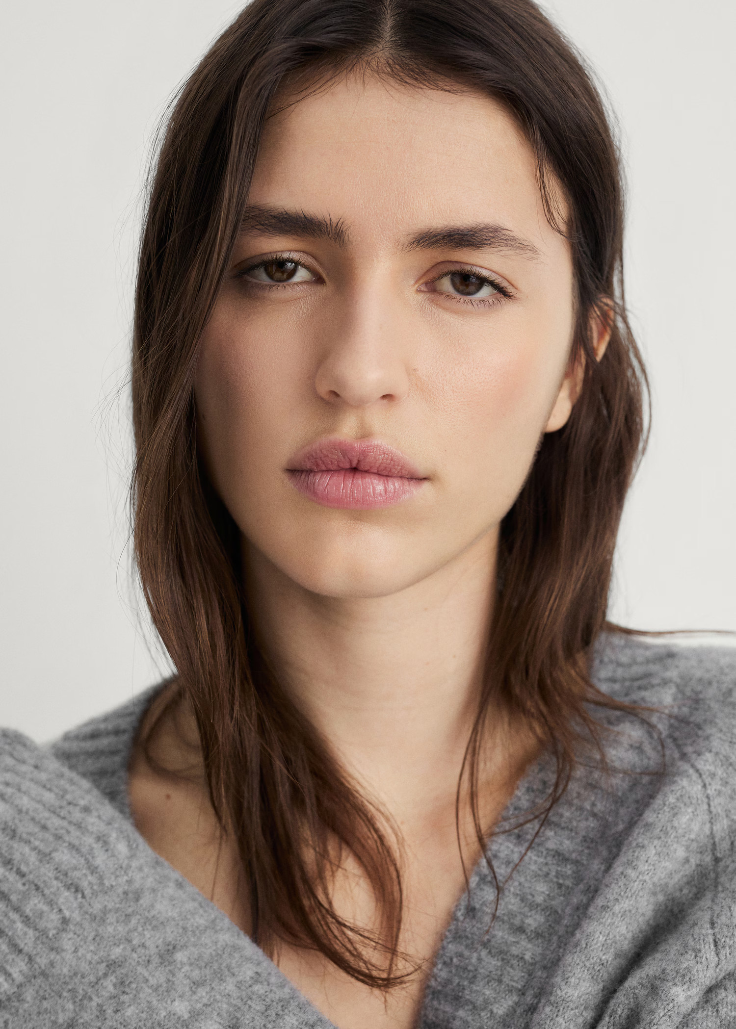 V-neck knit sweater, plain | Mango (US/MX/AU)