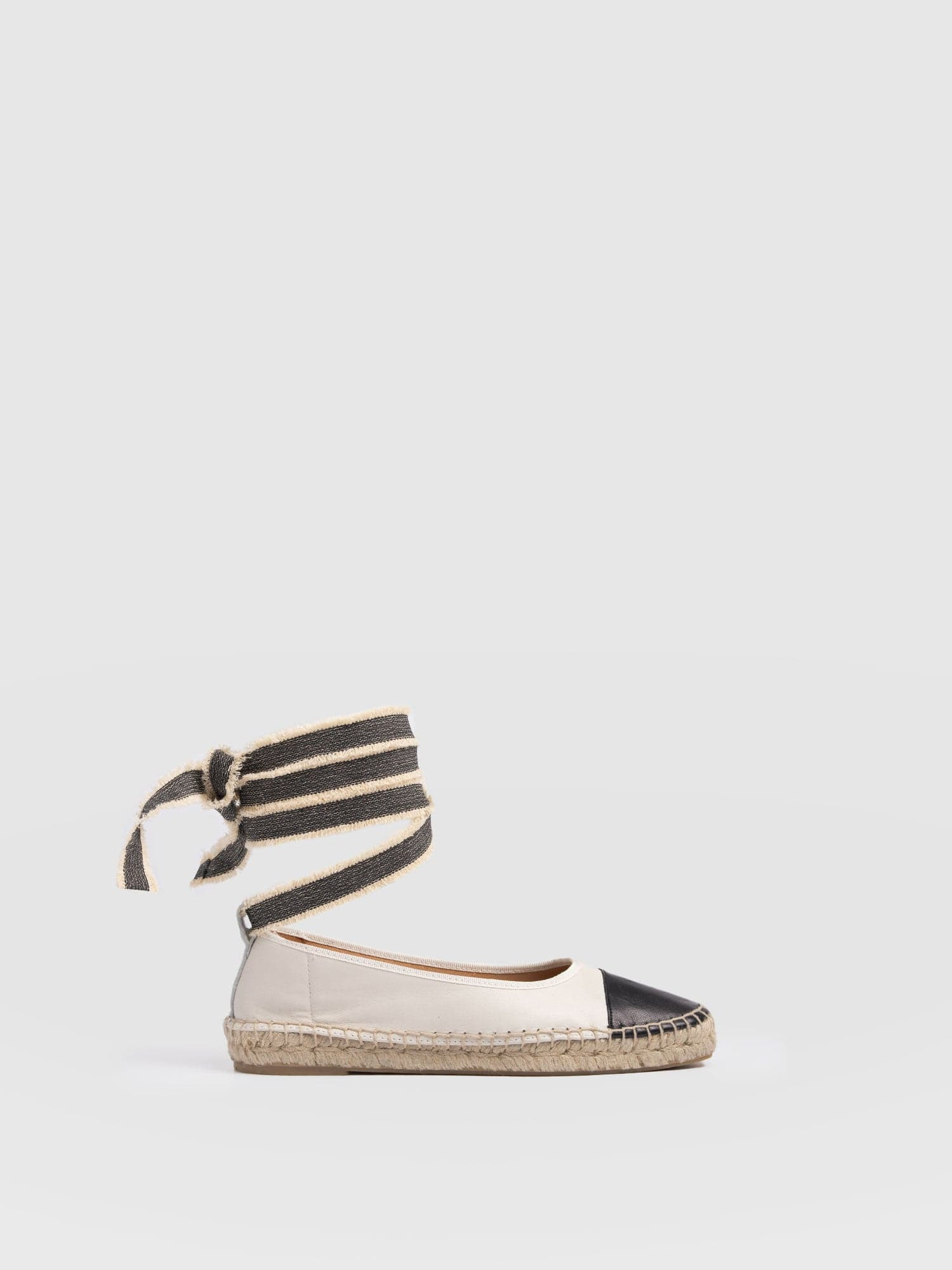 Rowe Espadrille Tie Pumps - Cream/Black | Saint + Sofia