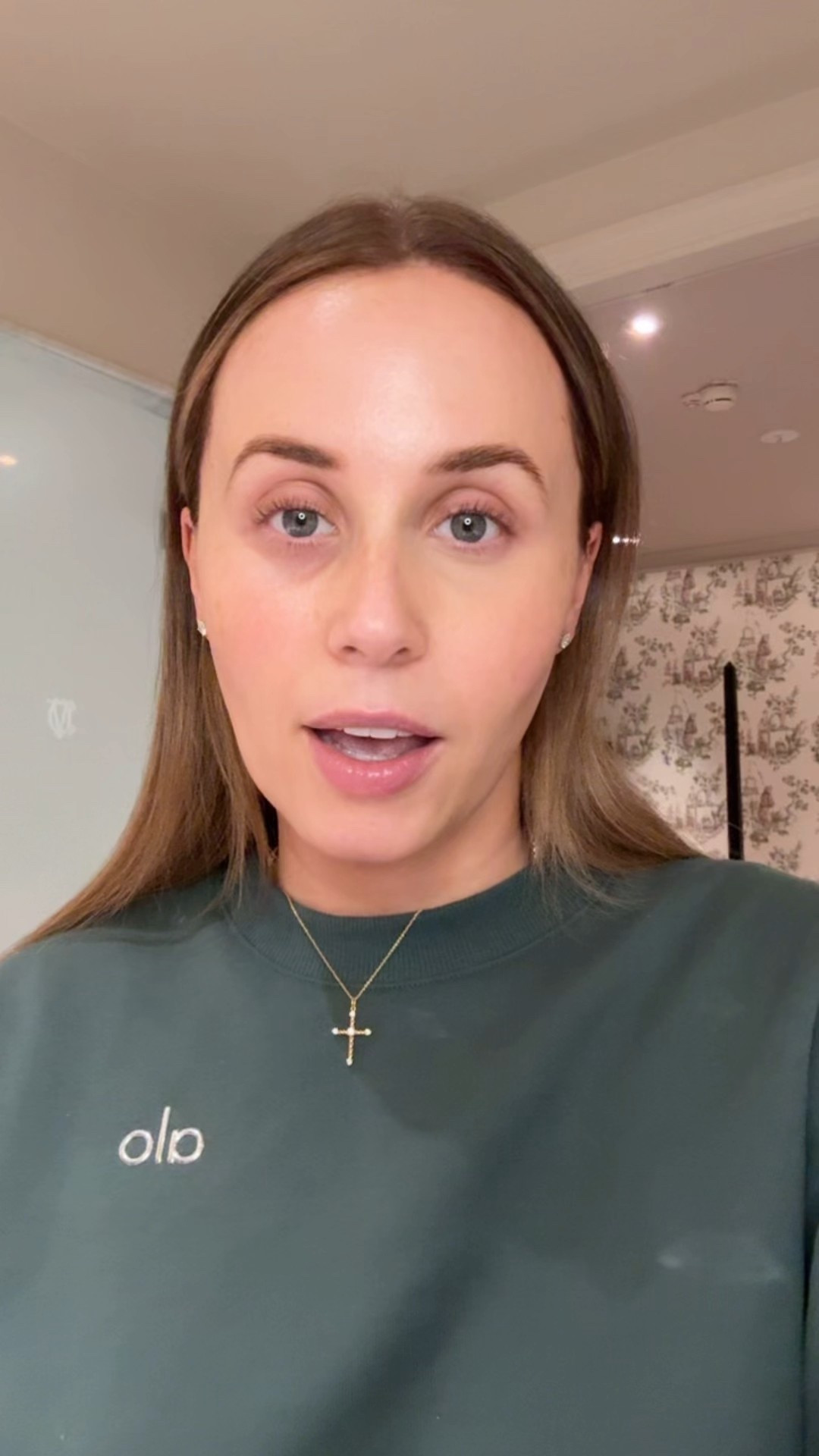 40% OFF all full size shape tape™ concealers

Now $19.20 (orig. $32 — save $12!) 

@tartecosmetics #TartePartner