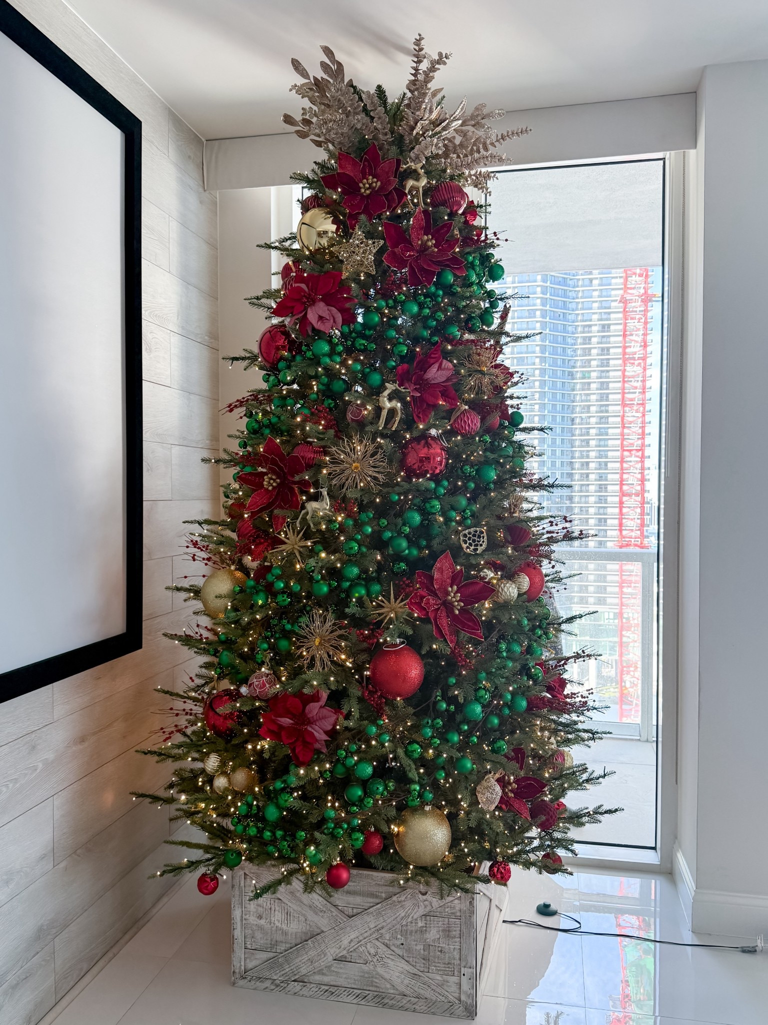 Christmas tree! 🎅🏼🎄

#LTKHome #LTKHoliday #LTKSeasonal
