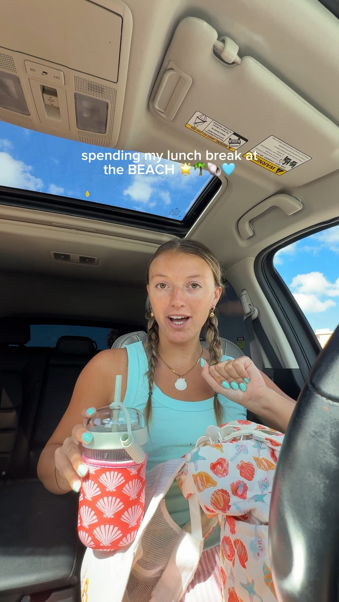 beach day!! 🌺 my favorite beach chairr


beach chair, beach essentials, spring break 